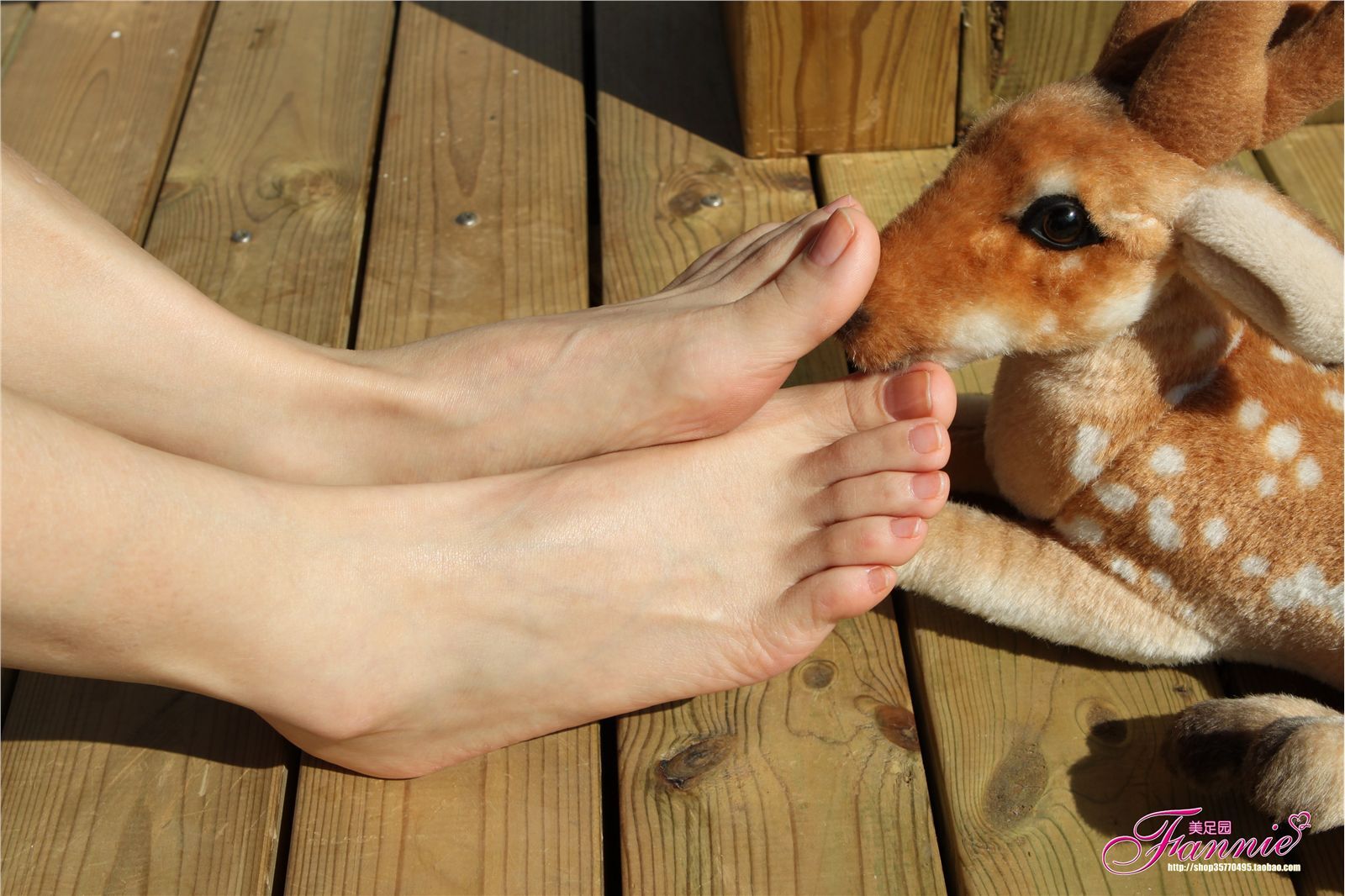 Fannie芬妮高清原图之2009圣诞快乐！NO.006