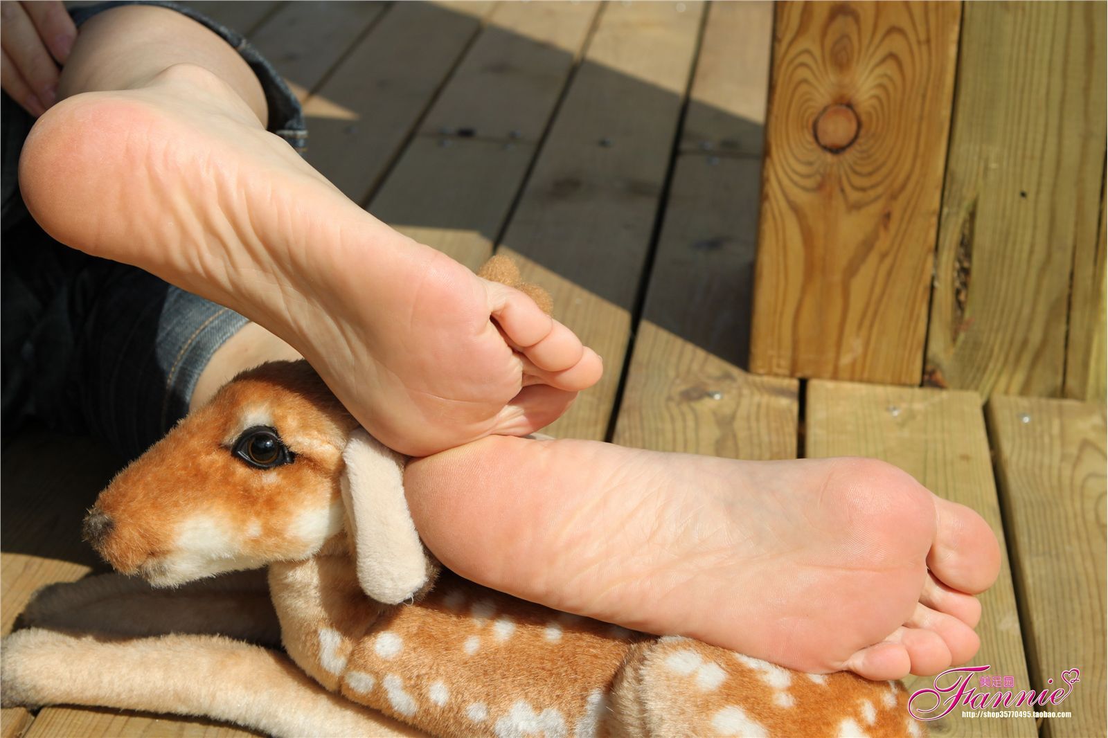 Fannie芬妮高清原图之2009圣诞快乐！NO.006