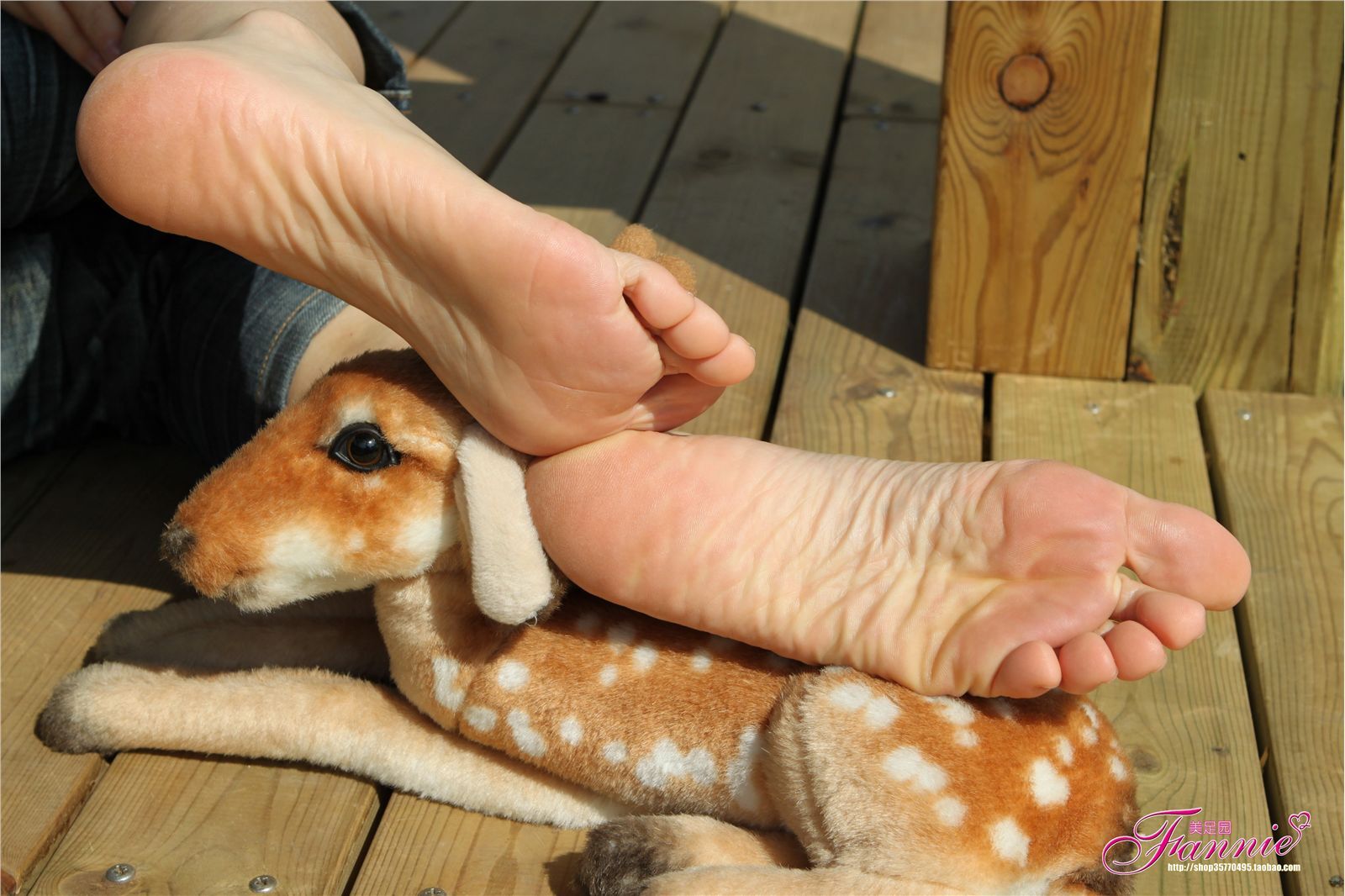 Fannie芬妮高清原图之2009圣诞快乐！NO.006