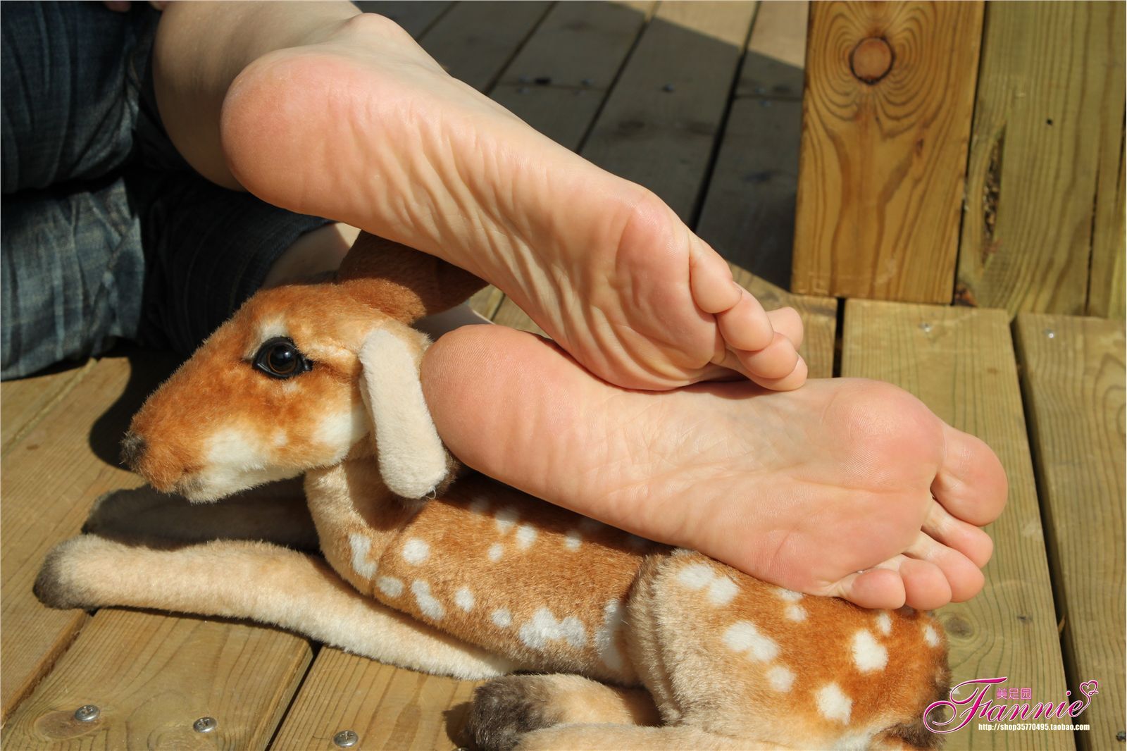 Fannie芬妮高清原图之2009圣诞快乐！NO.006