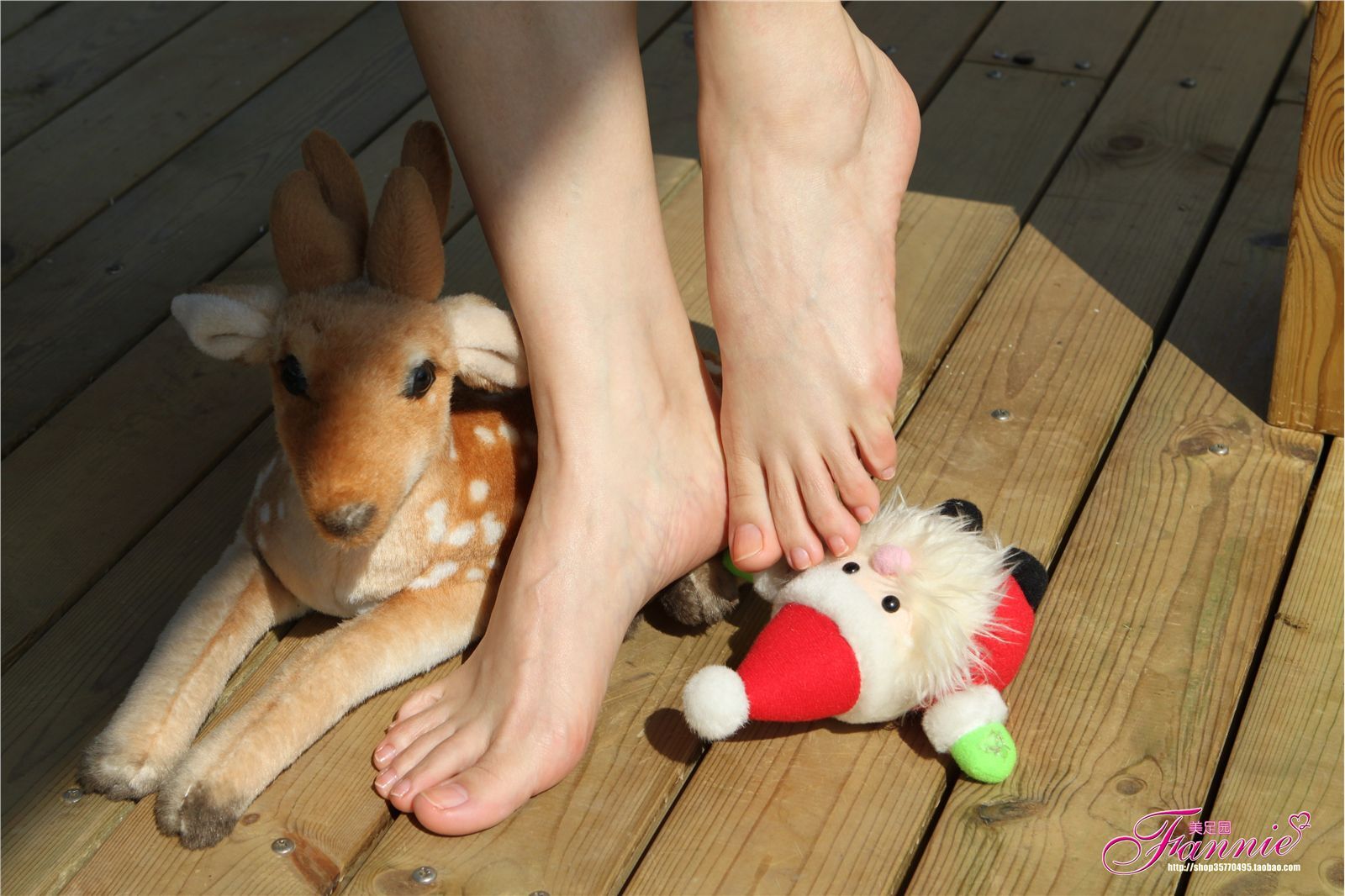 Fannie芬妮高清原图之2009圣诞快乐！NO.006