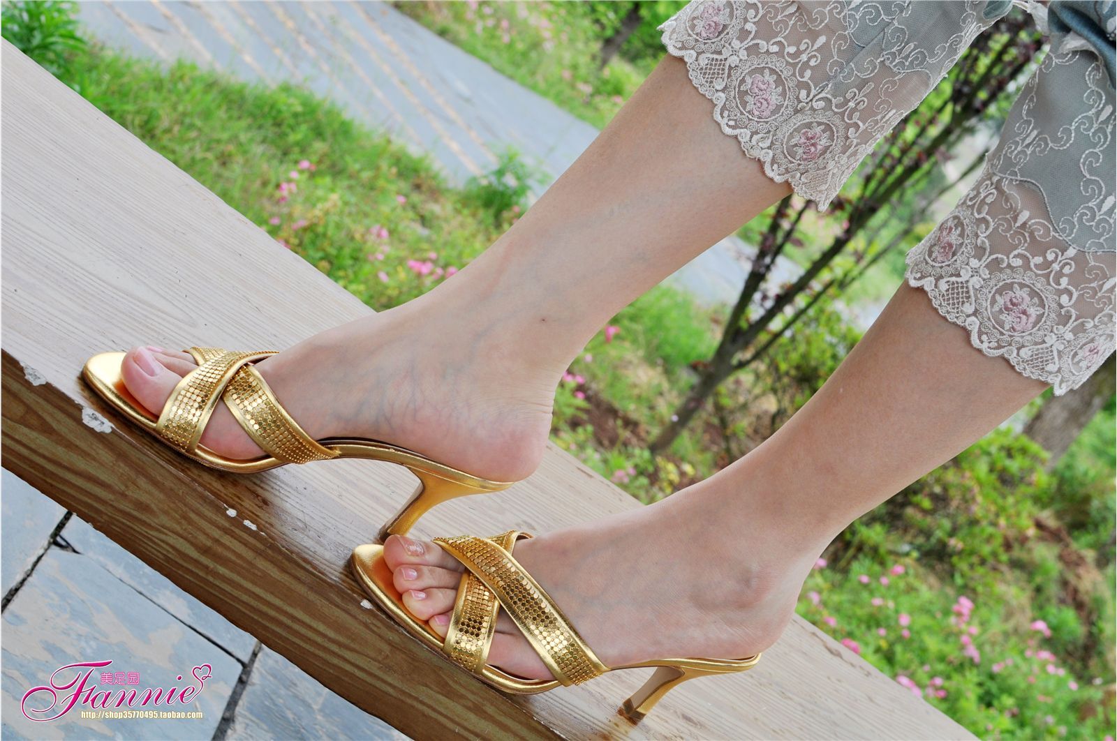 Fannie芬妮高清原图之2011周年特辑（裸足3）NO.013