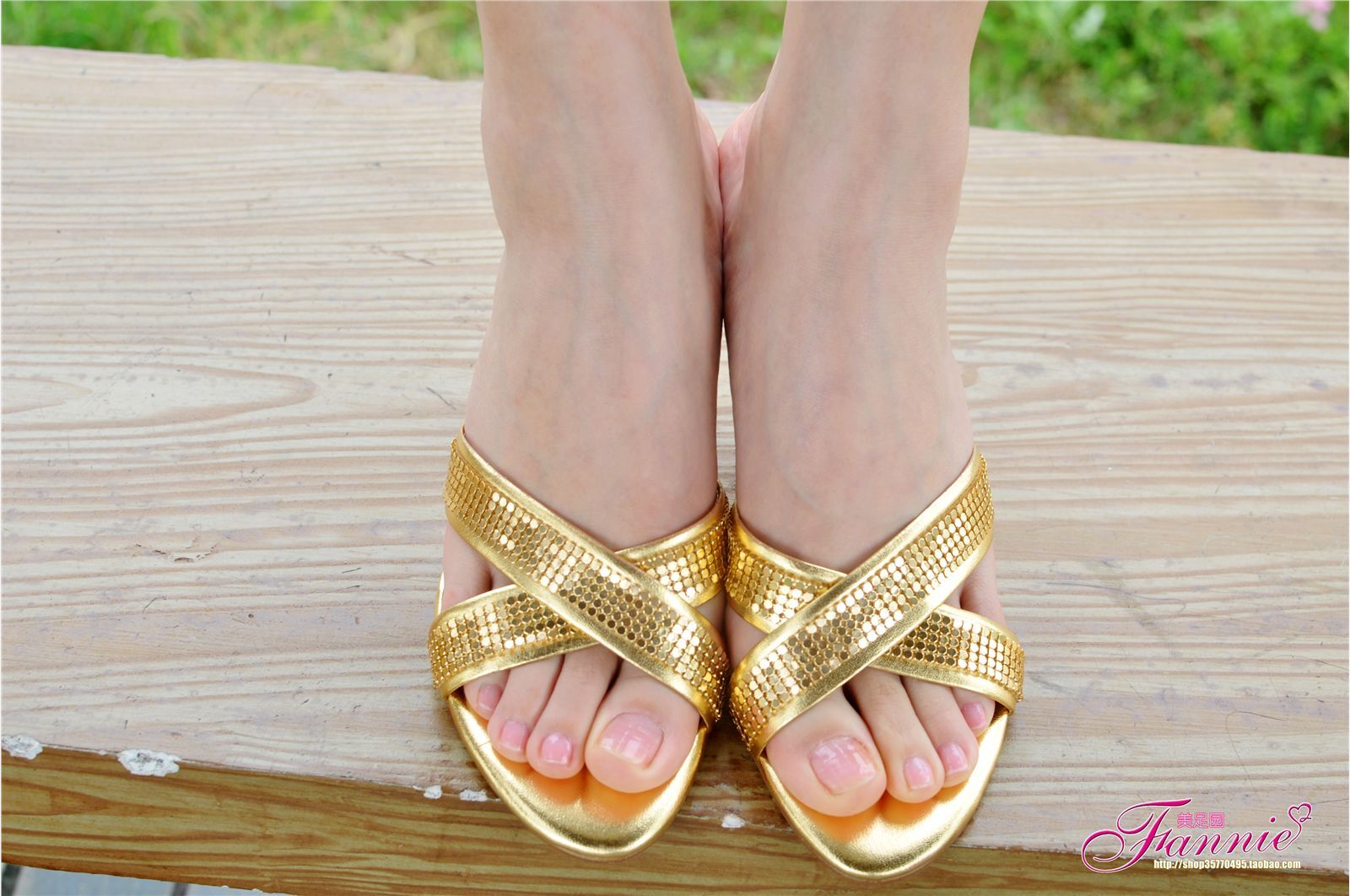 Fannie芬妮高清原图之2011周年特辑（裸足3）NO.013