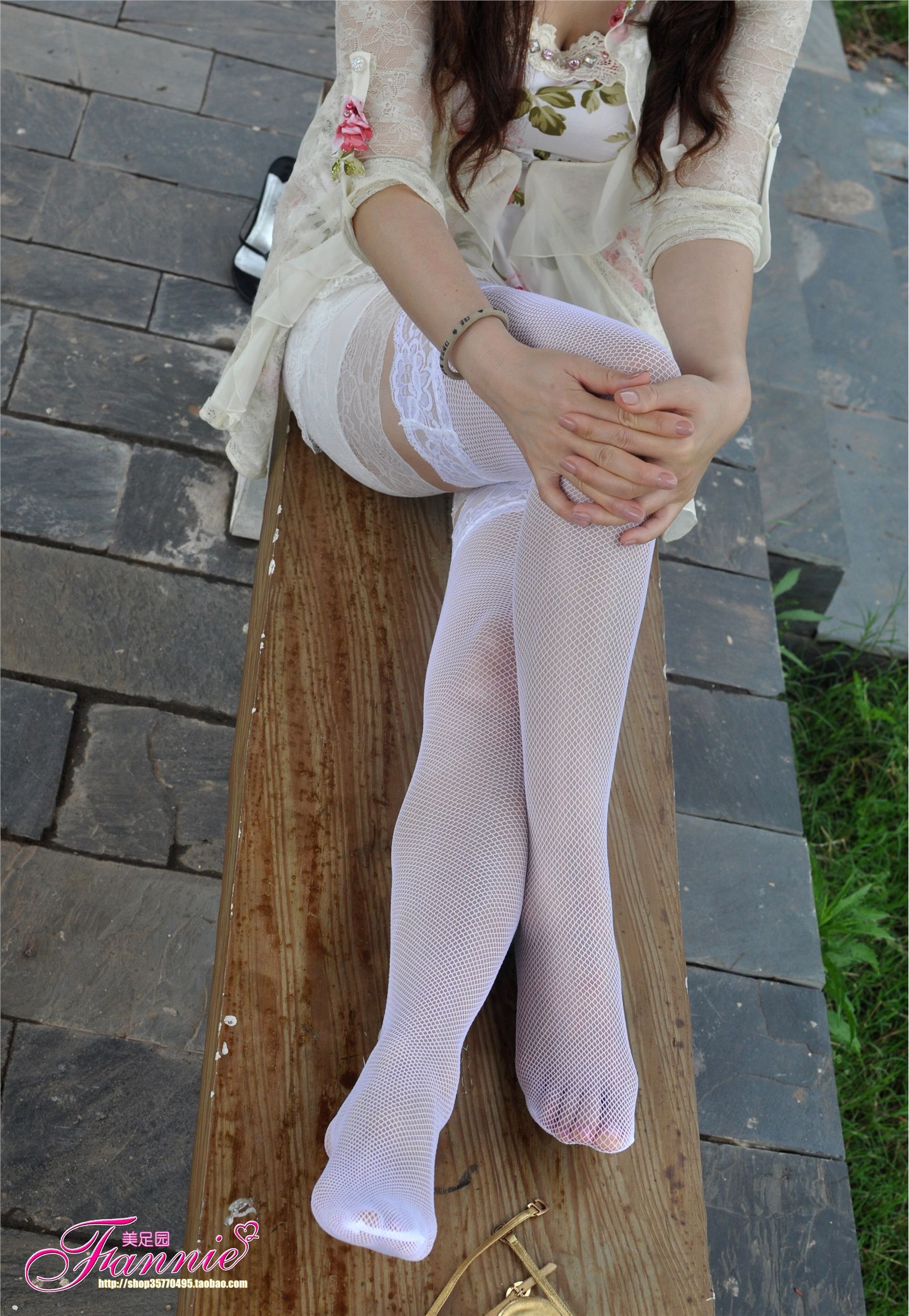 Fannie芬妮高清原图之2011周年特辑（丝足1）NO.014