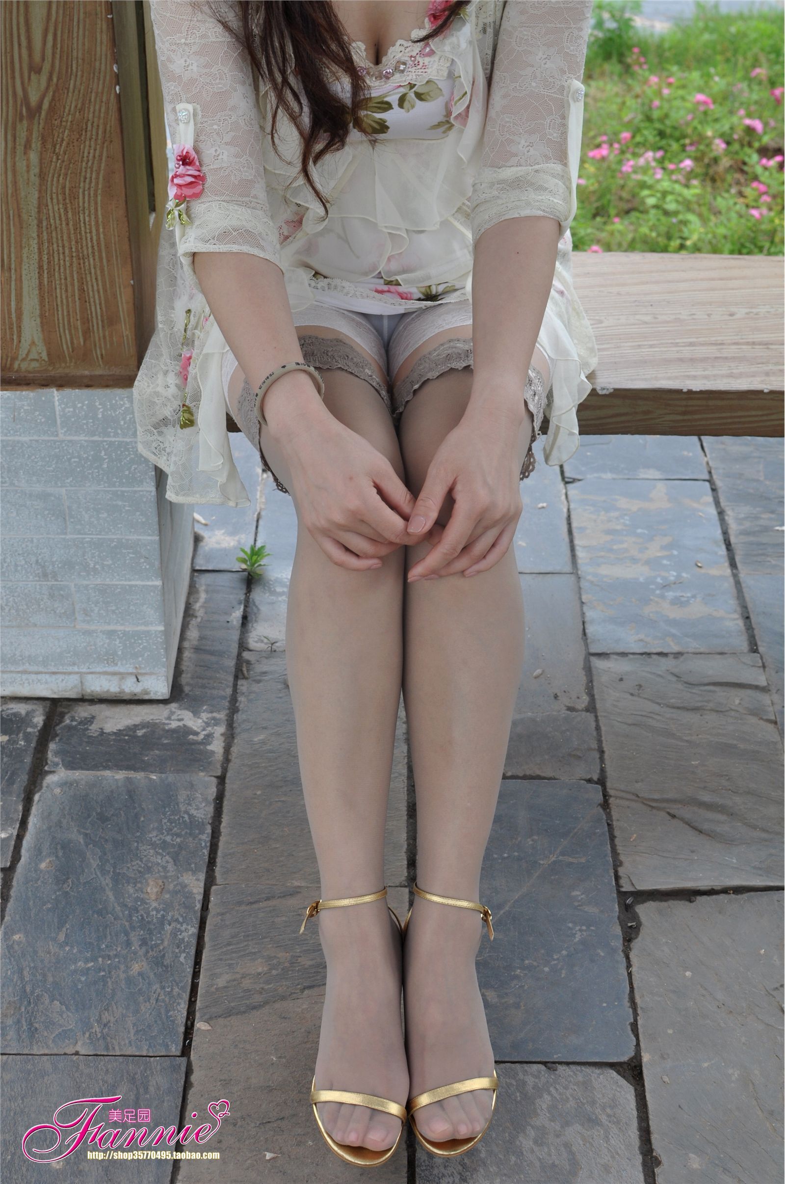 Fannie芬妮高清原图之2011周年特辑（丝足2）NO.015
