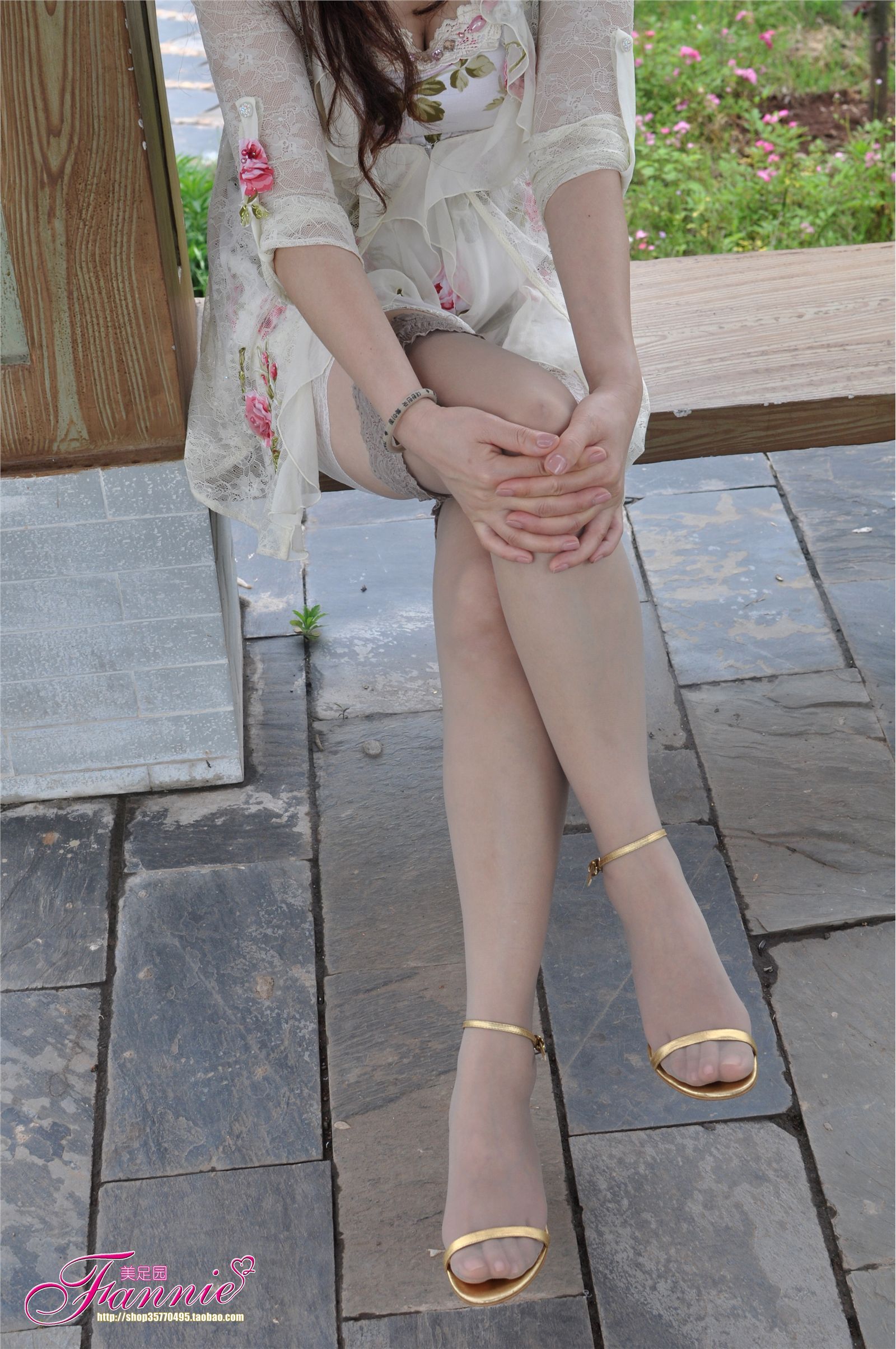 Fannie芬妮高清原图之2011周年特辑（丝足2）NO.015