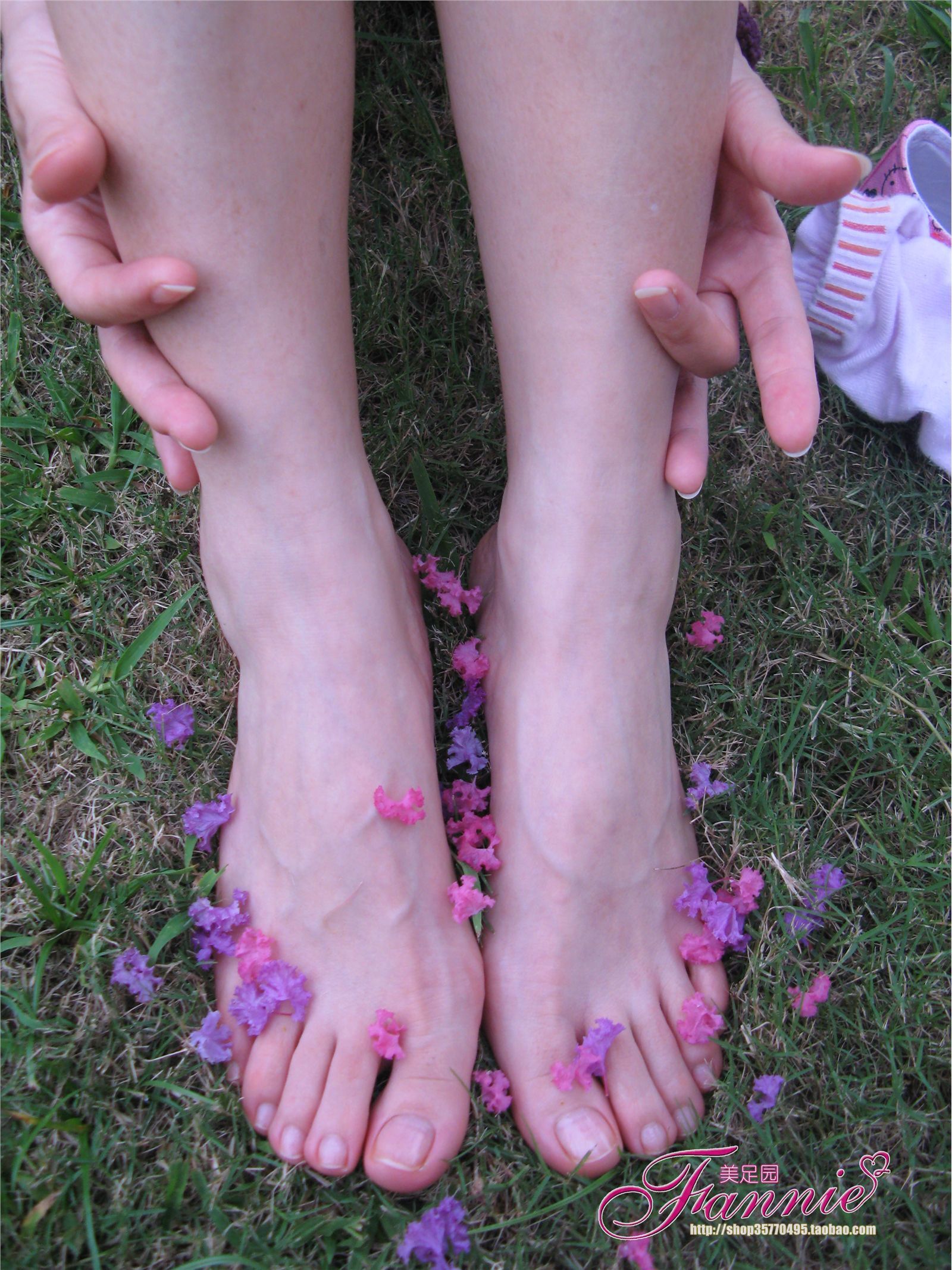 Fannie芬妮高清原图之沾花惹草NO.022