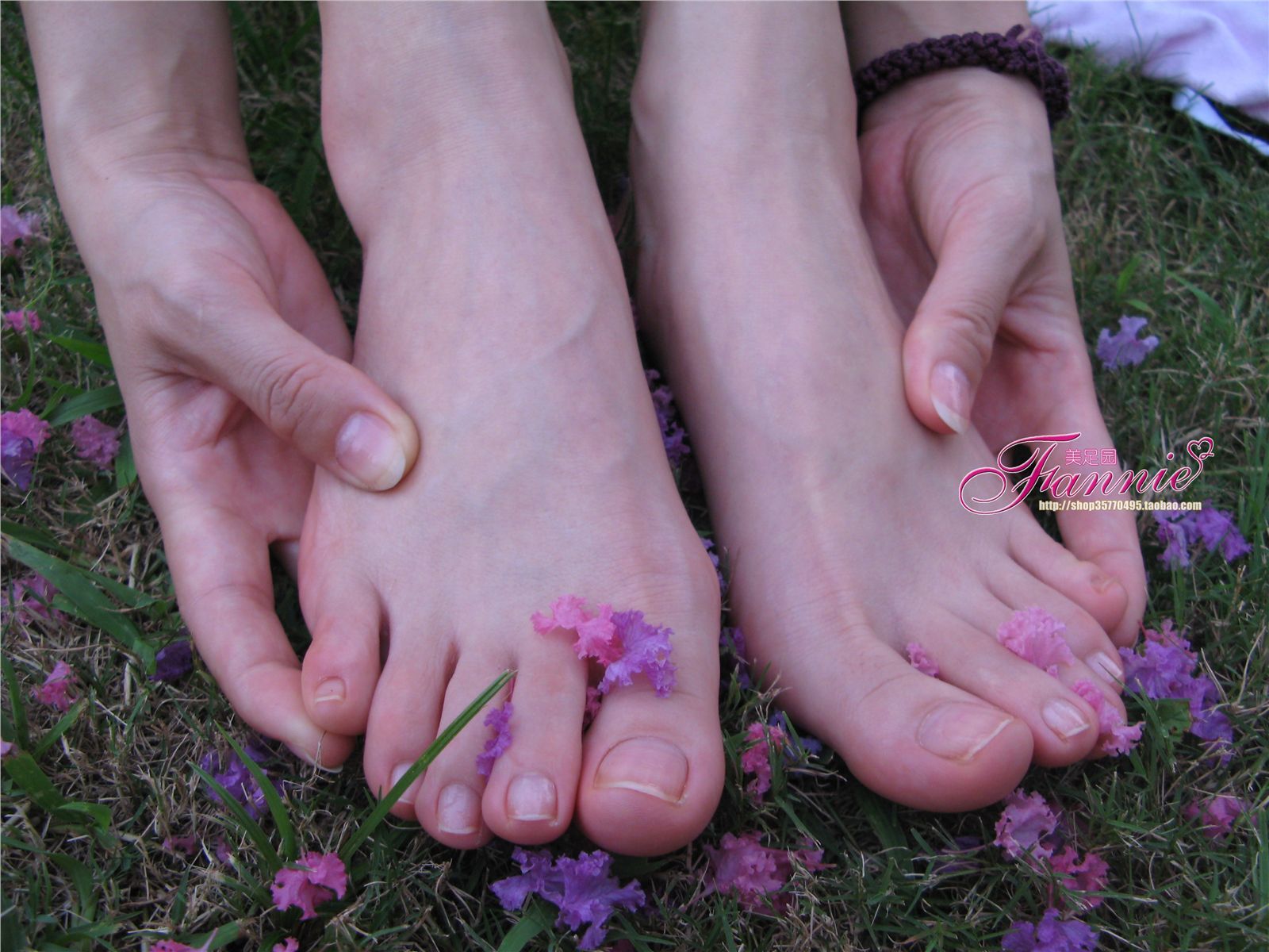 Fannie芬妮高清原图之沾花惹草NO.022