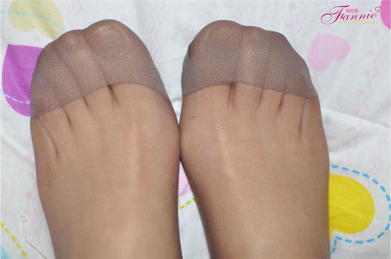 Fannie芬妮高清原图之暗香（金色船鞋灰丝）NO.024