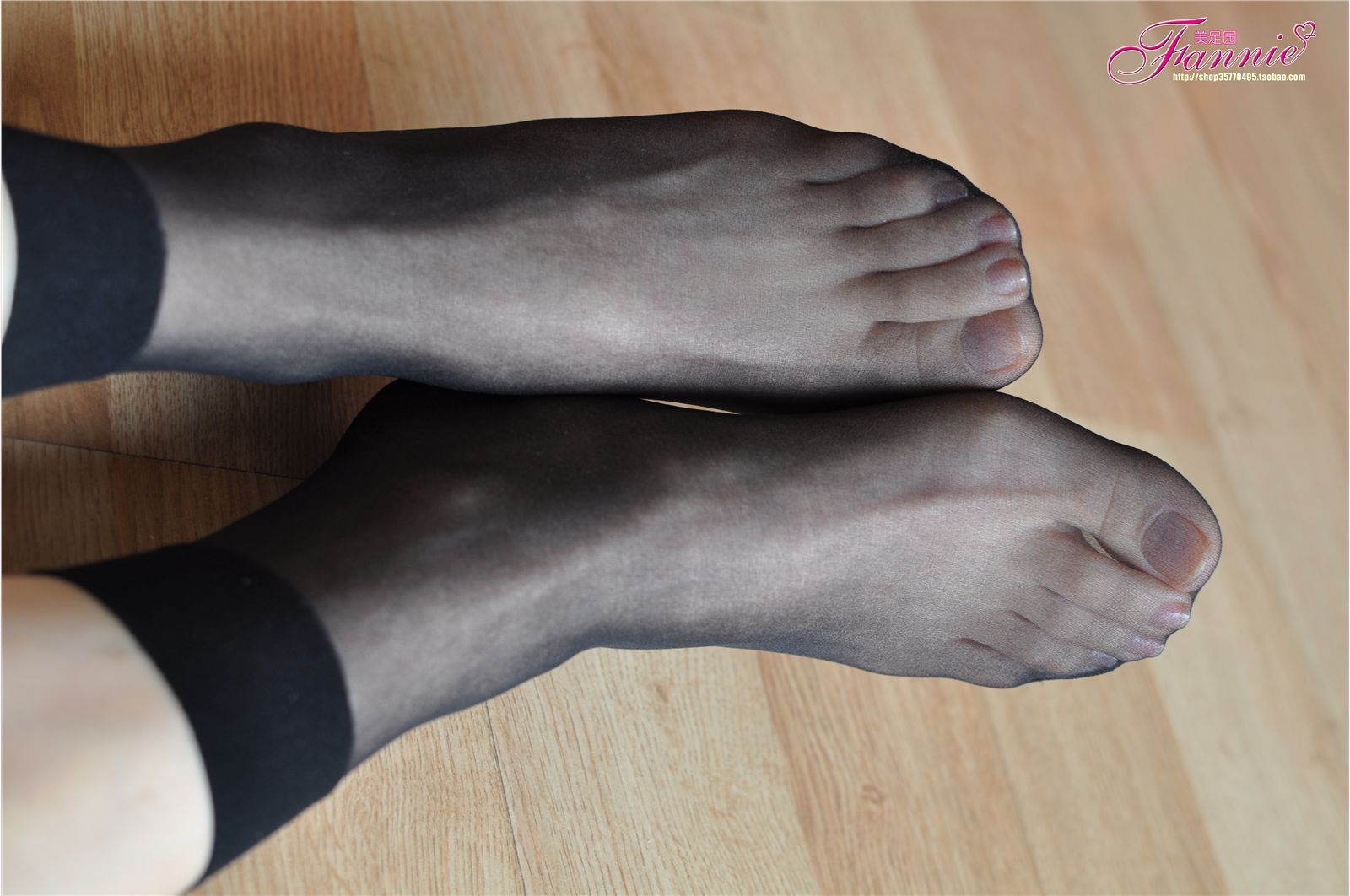 Fannie芬妮高清原图之薄如蝉翼（黑丝）NO.029