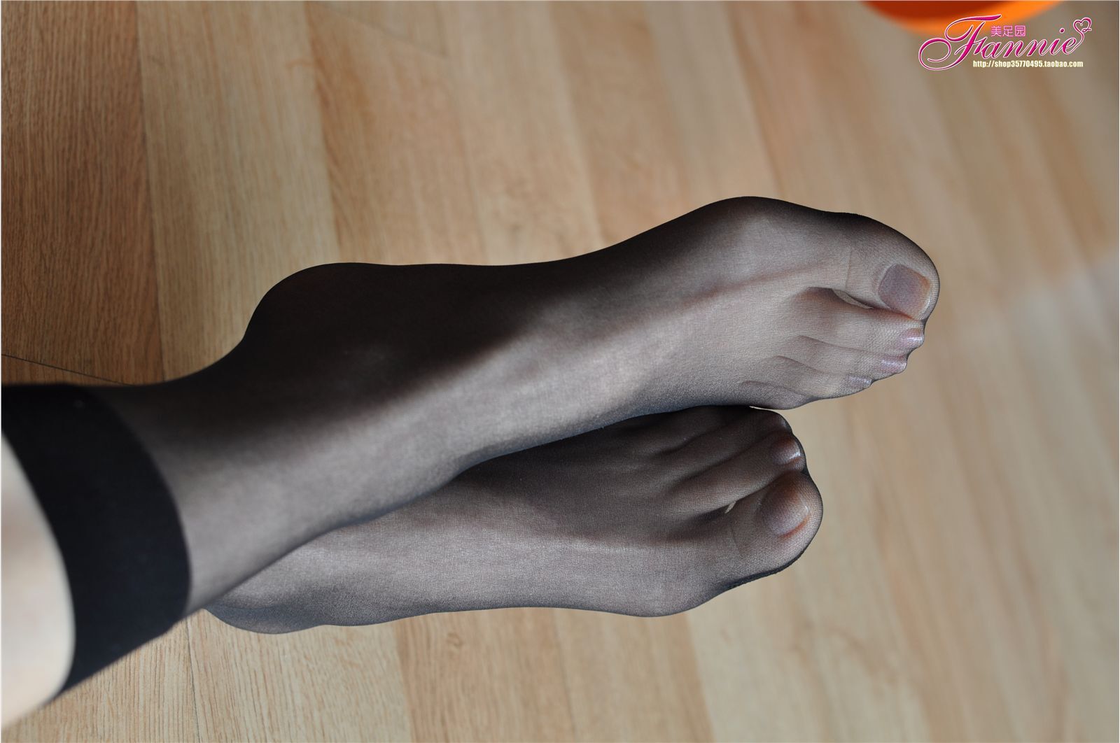 Fannie芬妮高清原图之薄如蝉翼（黑丝）NO.029