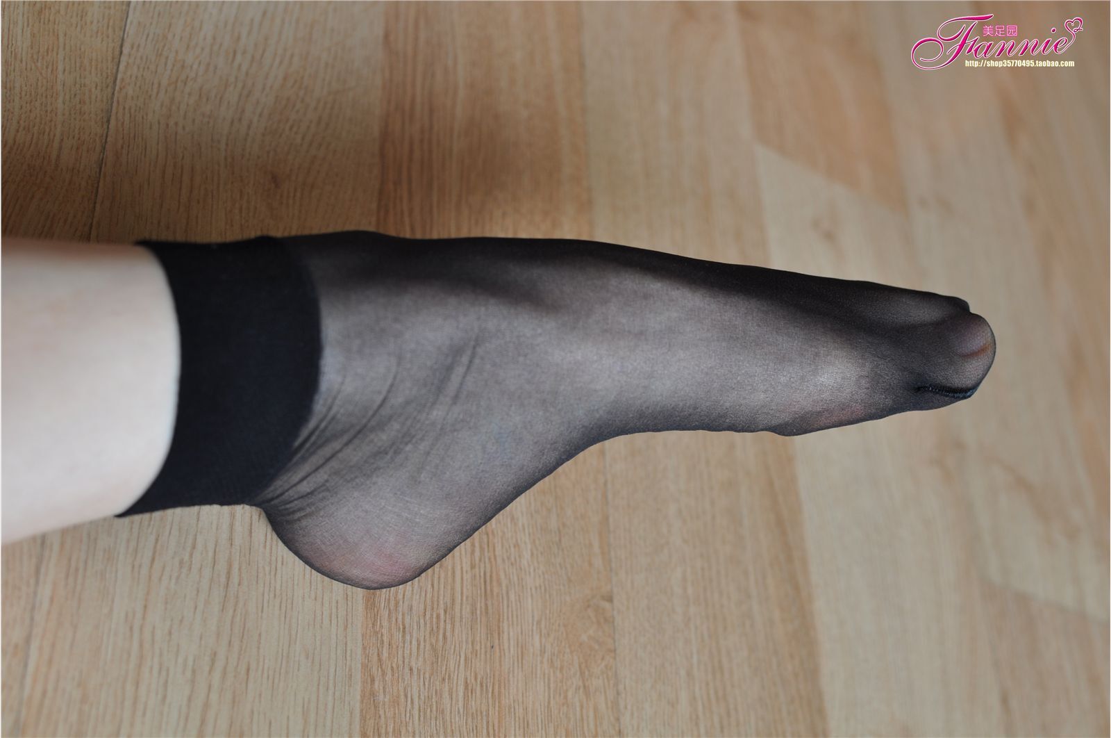 Fannie芬妮高清原图之薄如蝉翼（黑丝）NO.029
