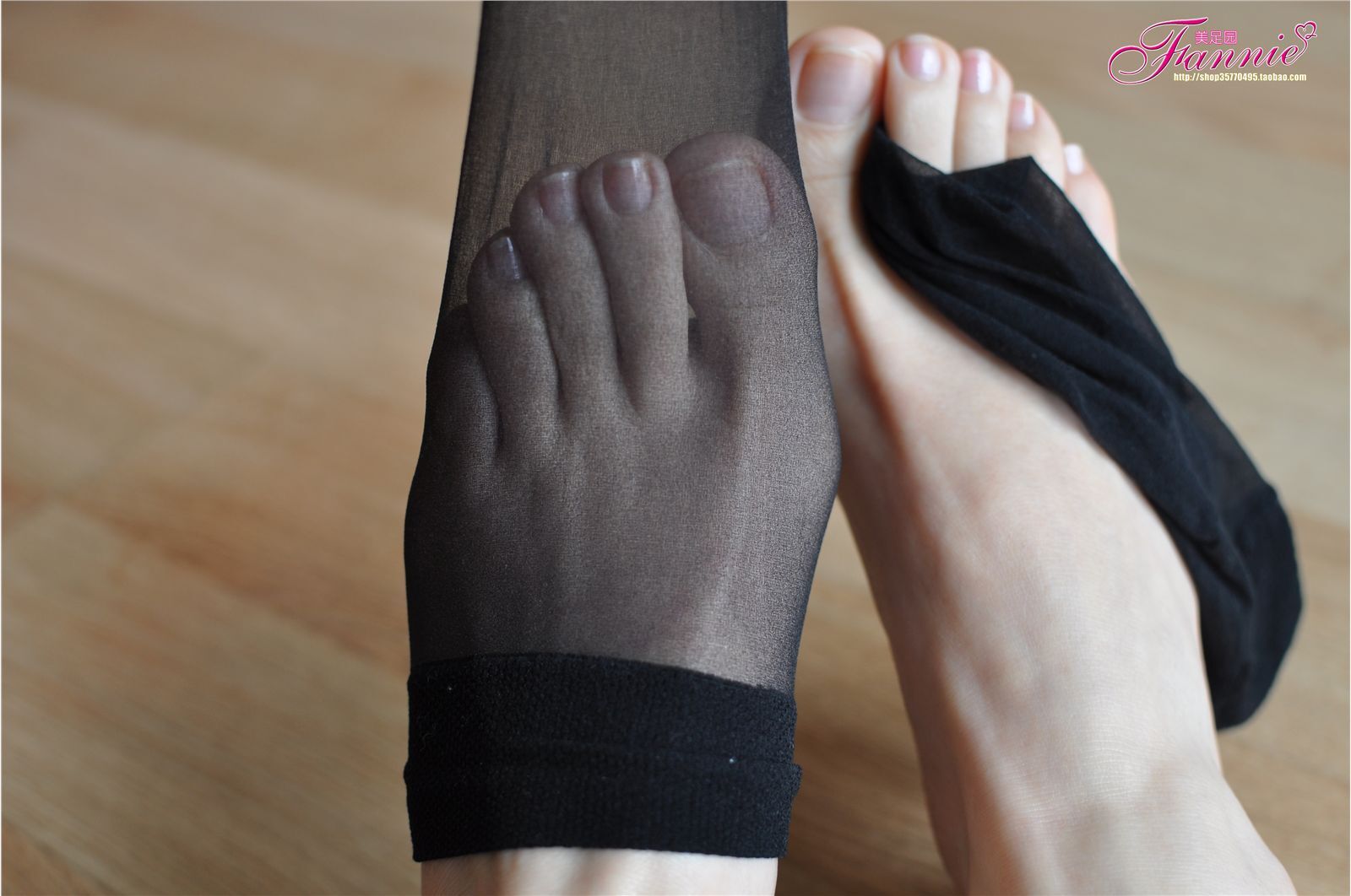 Fannie芬妮高清原图之薄如蝉翼（黑丝）NO.029