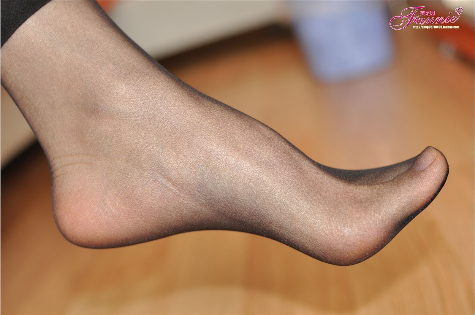 Fannie芬妮高清原图之薄如蝉翼（黑丝）NO.029