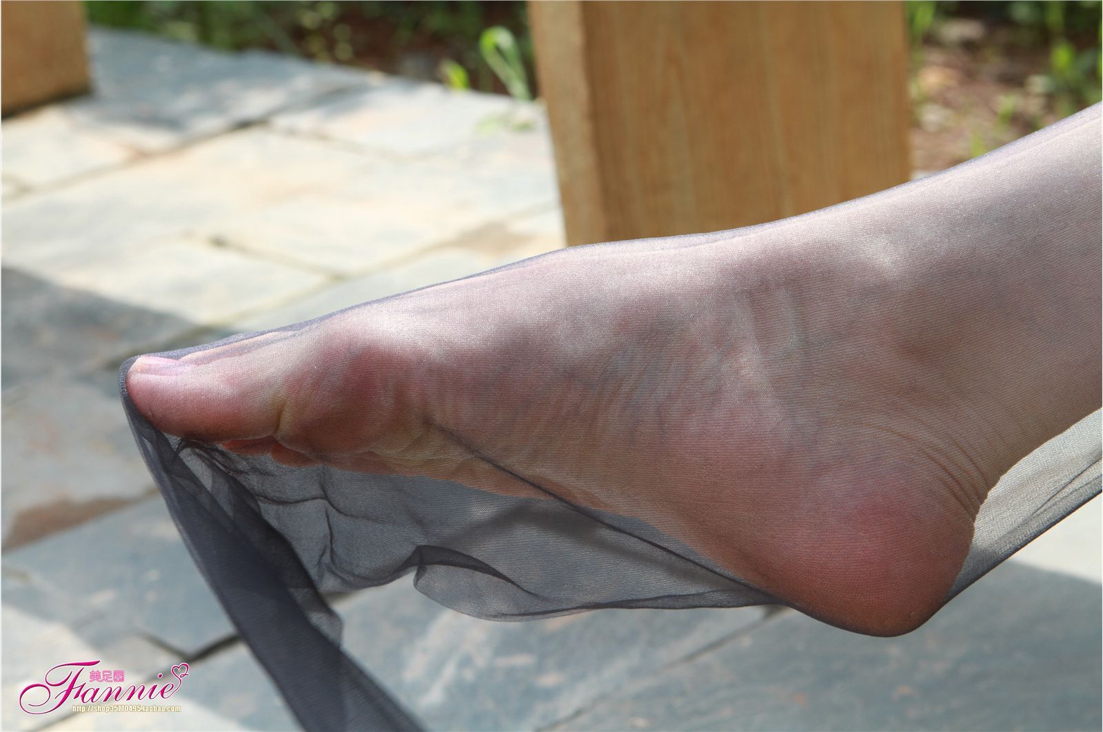 Fannie芬妮高清原图之薄如蝉翼轻若烟（金色旋律蓝色纯丝）NO.036