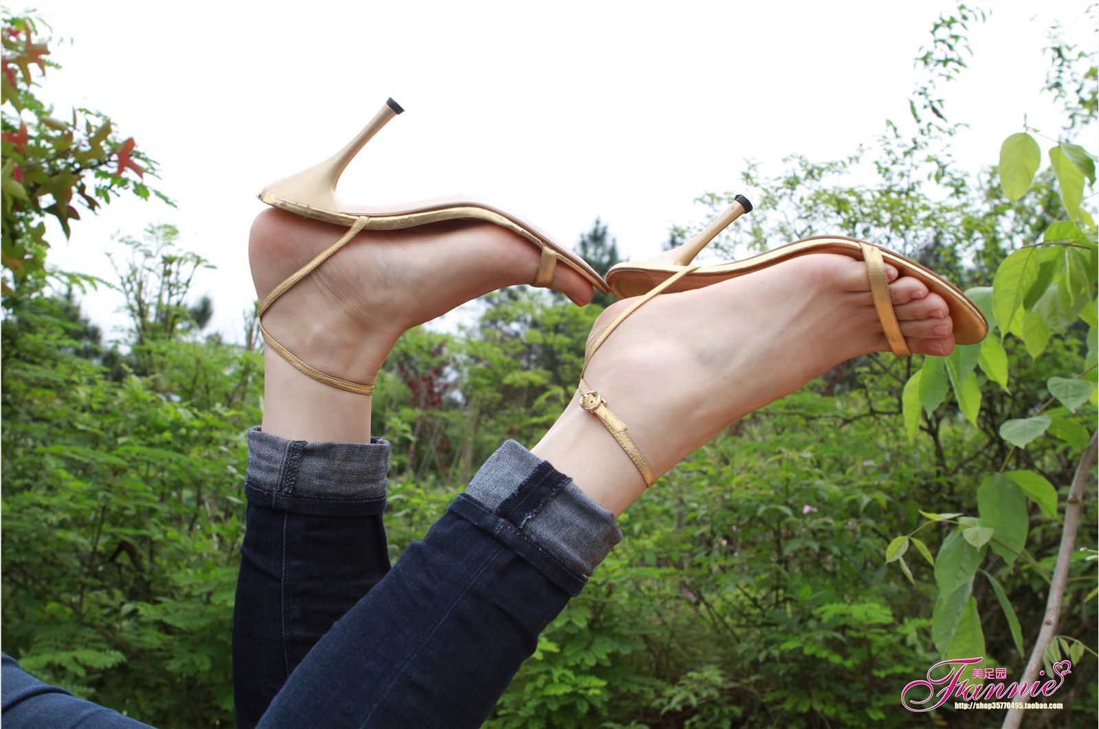 Fannie芬妮高清原图之薄施粉彩（金色旋律）NO.043