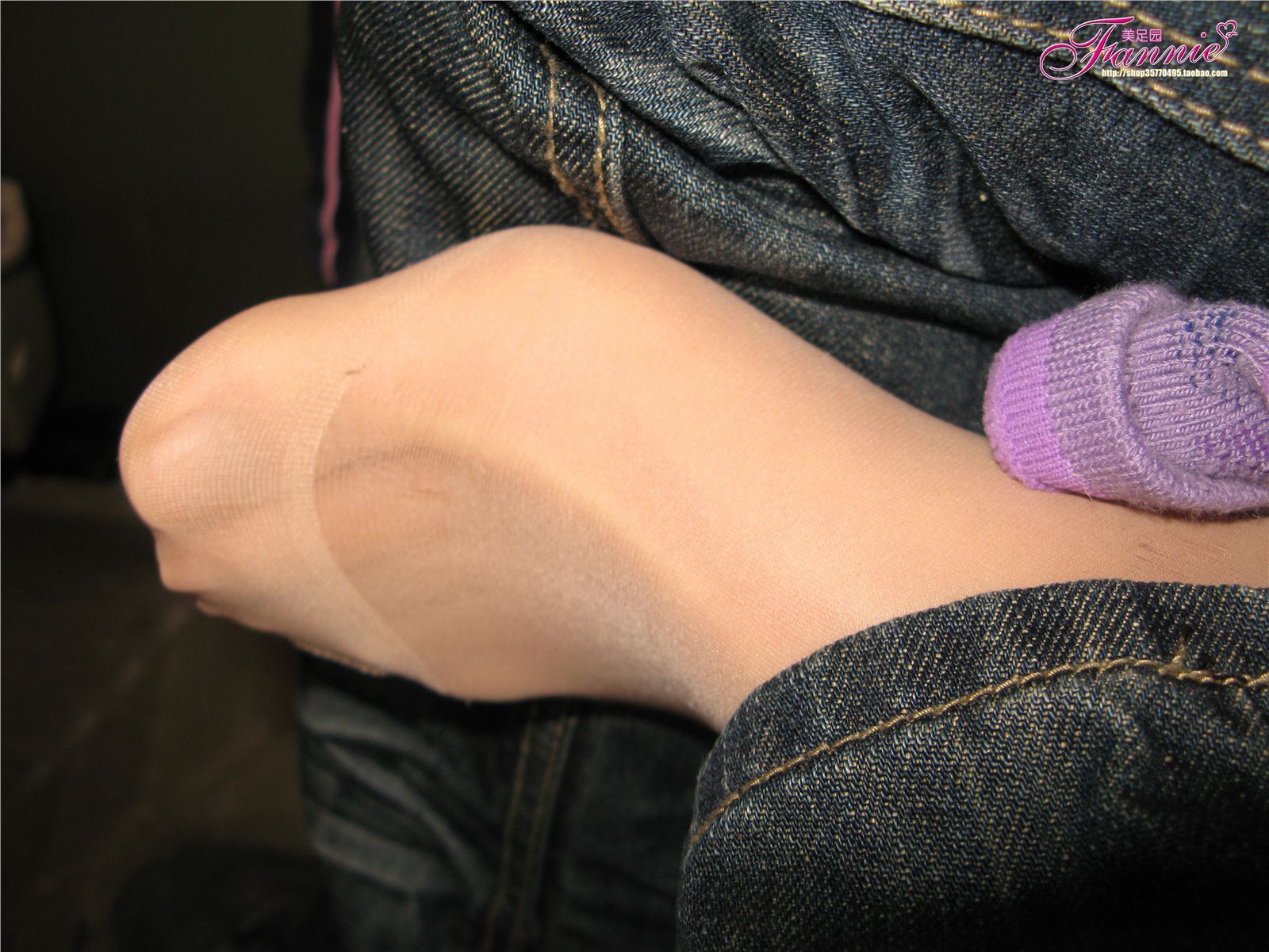 Fannie芬妮高清原图之茶山温泉3丝足NO.047