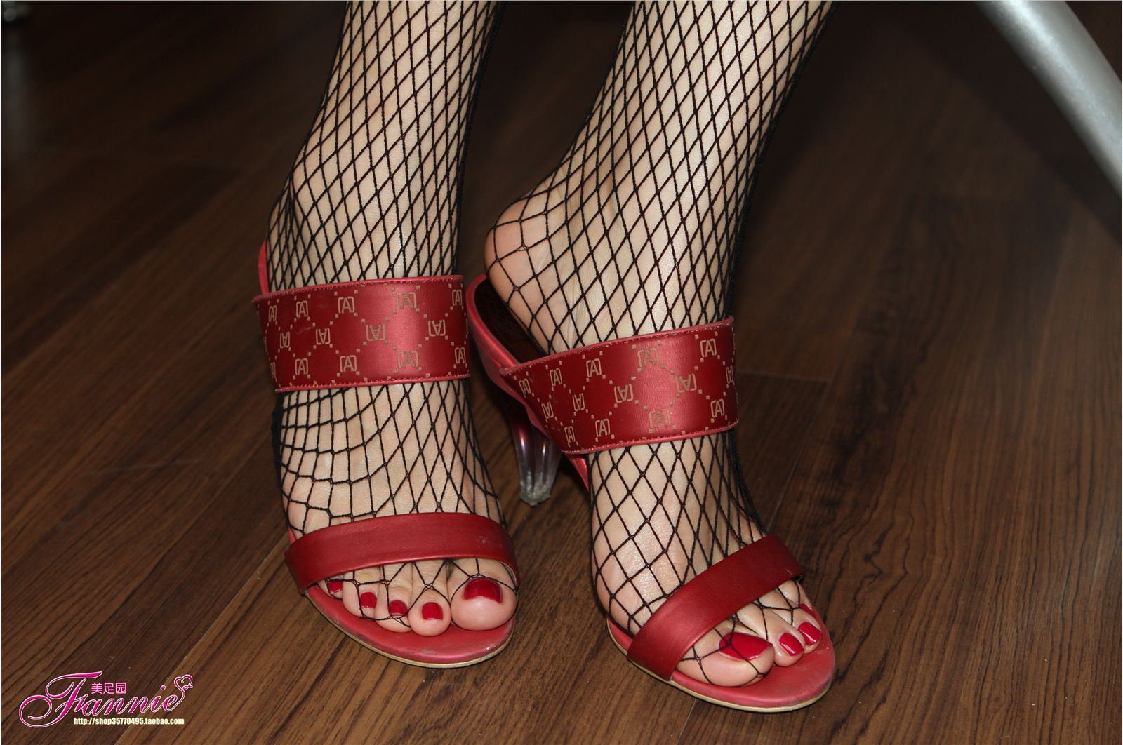 Fannie芬妮高清原图之炽红莲（黑网丝）NO.063