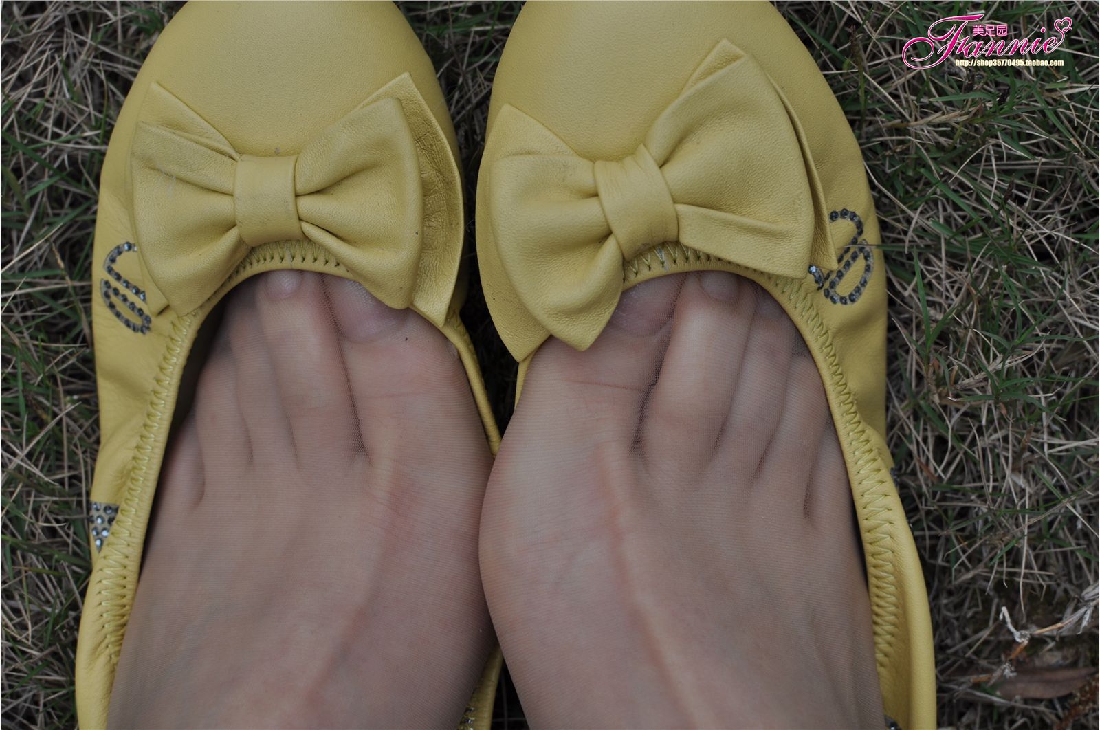 Fannie芬妮高清原图之触摸阳光（黄色船鞋肉丝）NO.076