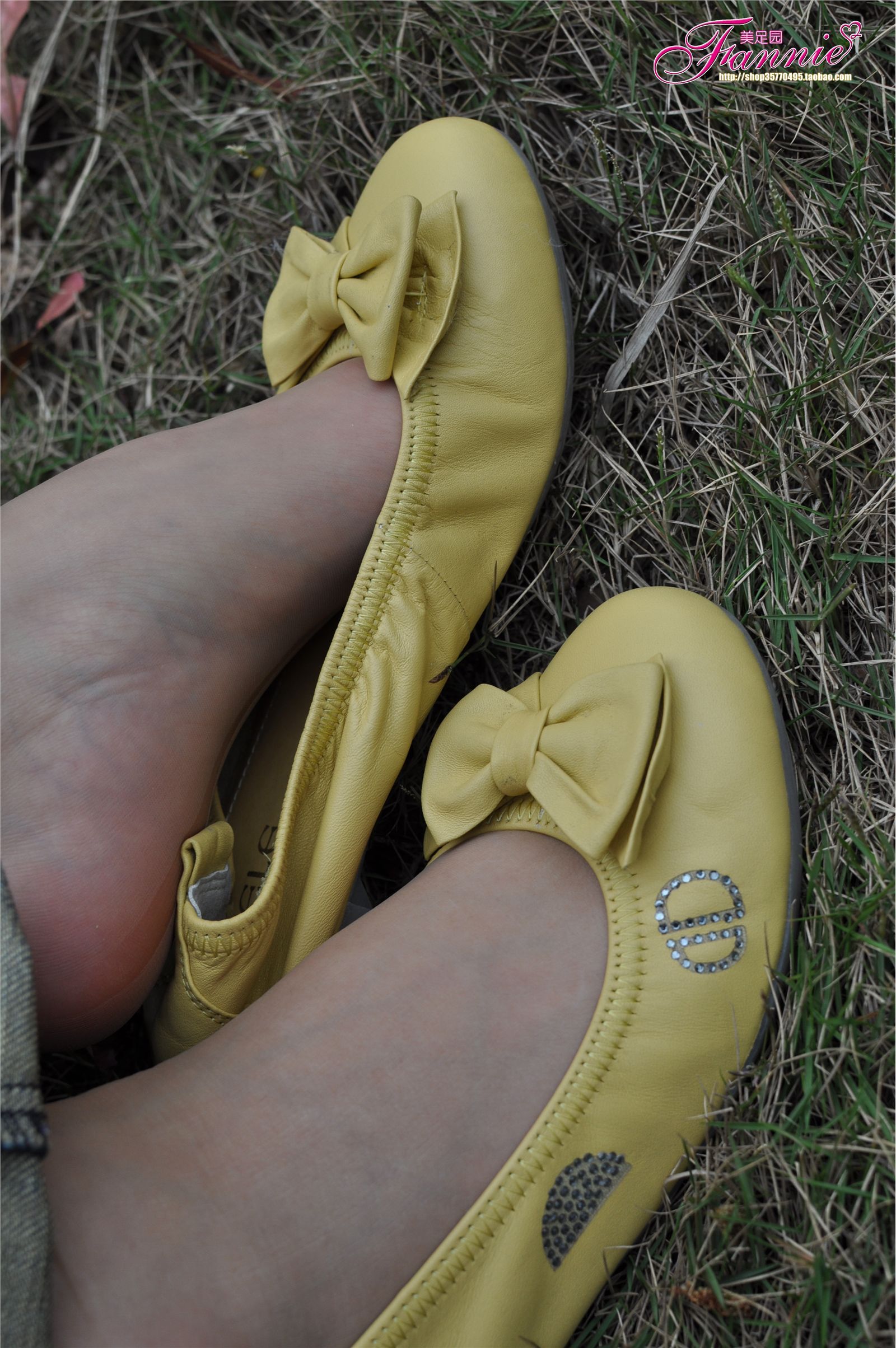 Fannie芬妮高清原图之触摸阳光（黄色船鞋肉丝）NO.076