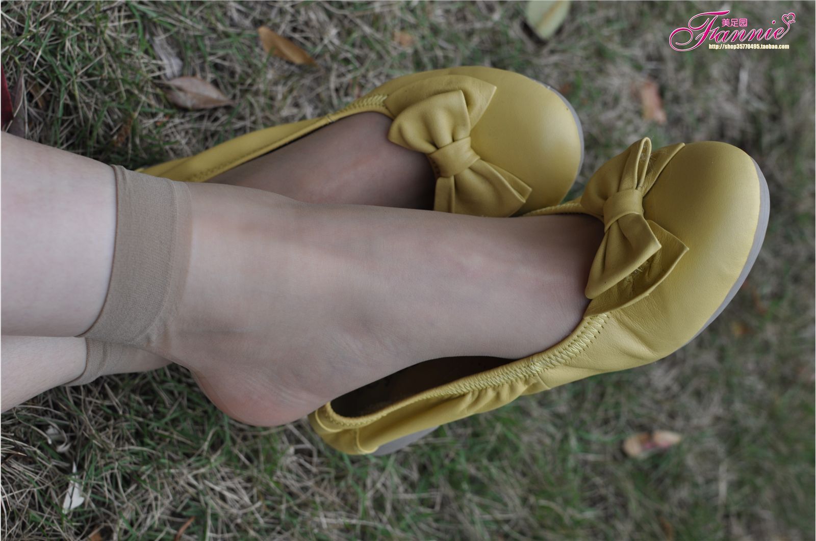 Fannie芬妮高清原图之触摸阳光（黄色船鞋肉丝）NO.076