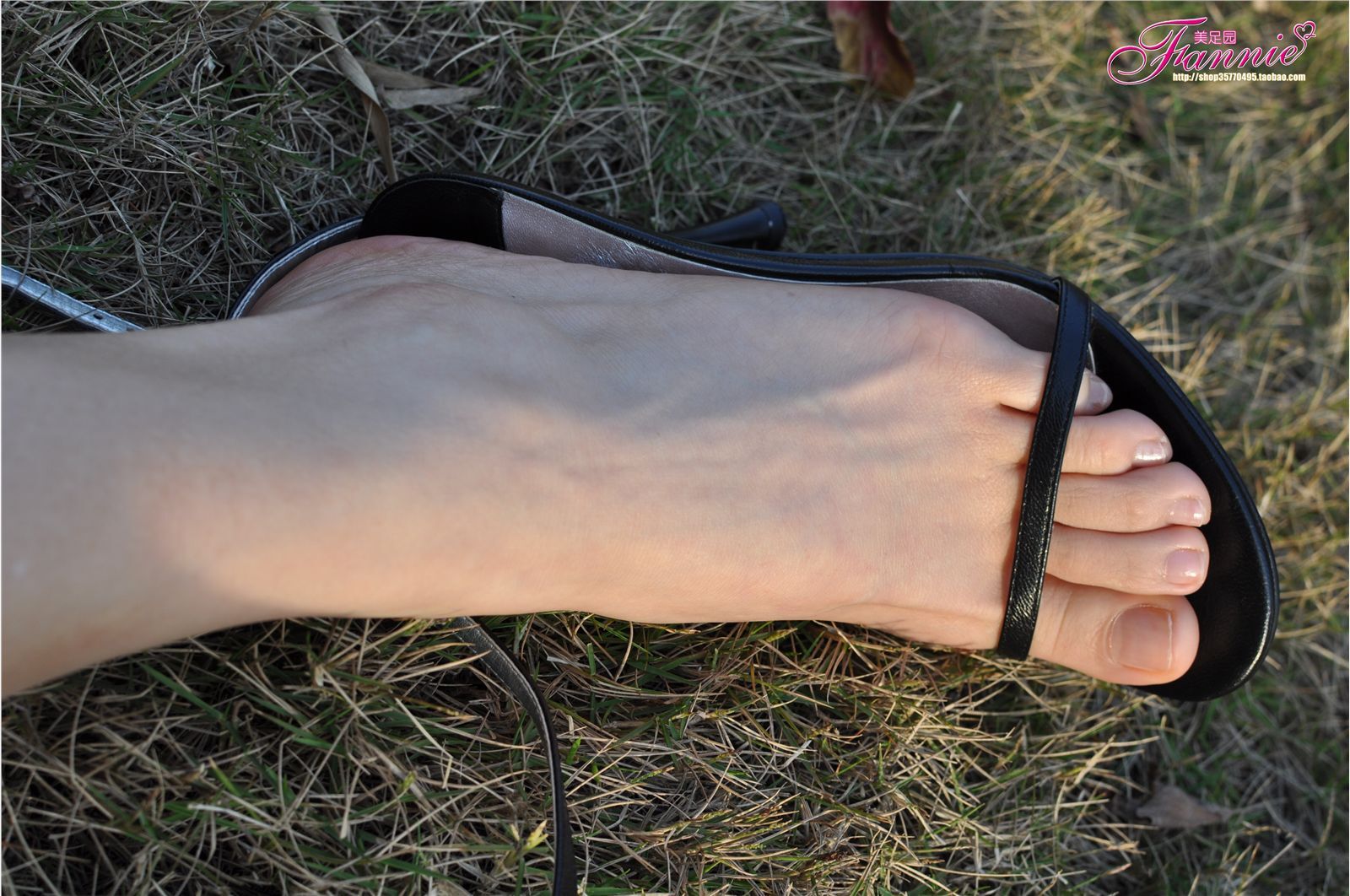 Fannie芬妮高清原图之触摸阳光（极致高跟黑）NO.078