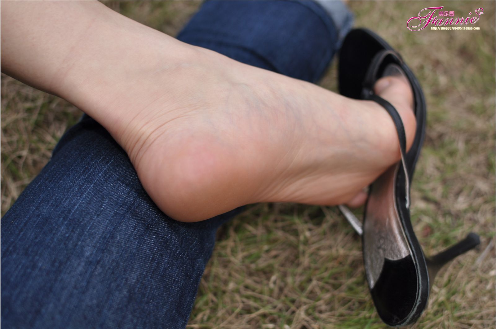 Fannie芬妮高清原图之触摸阳光（极致高跟凉拖2）NO.081