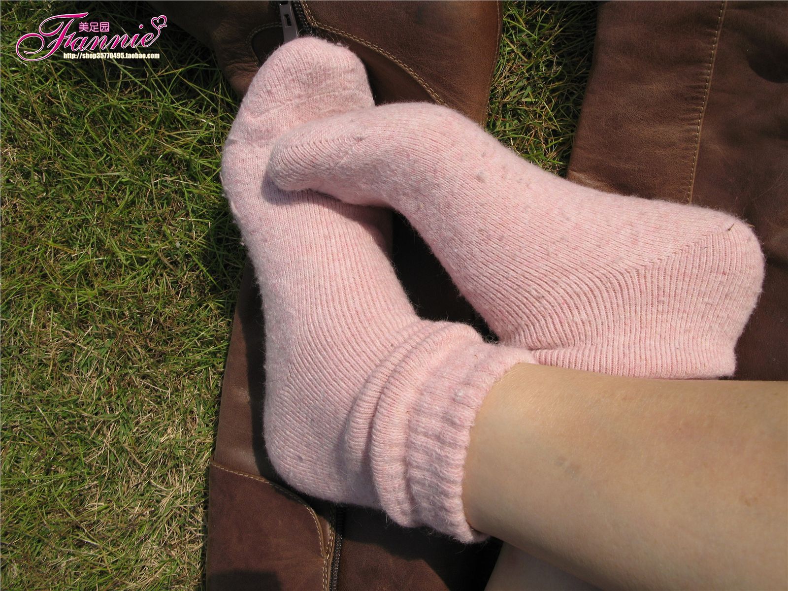 Fannie芬妮高清原图之冬日暖阳1（裸足）NO.103