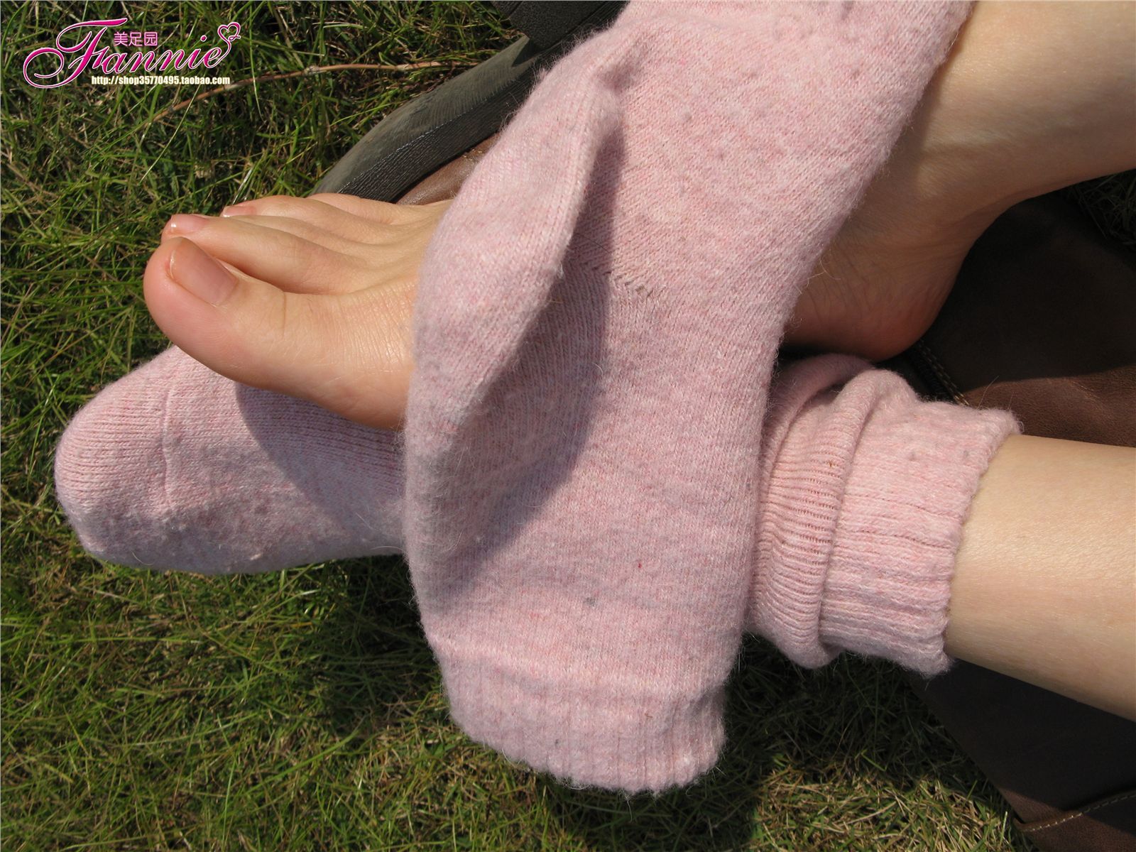 Fannie芬妮高清原图之冬日暖阳1（裸足）NO.103