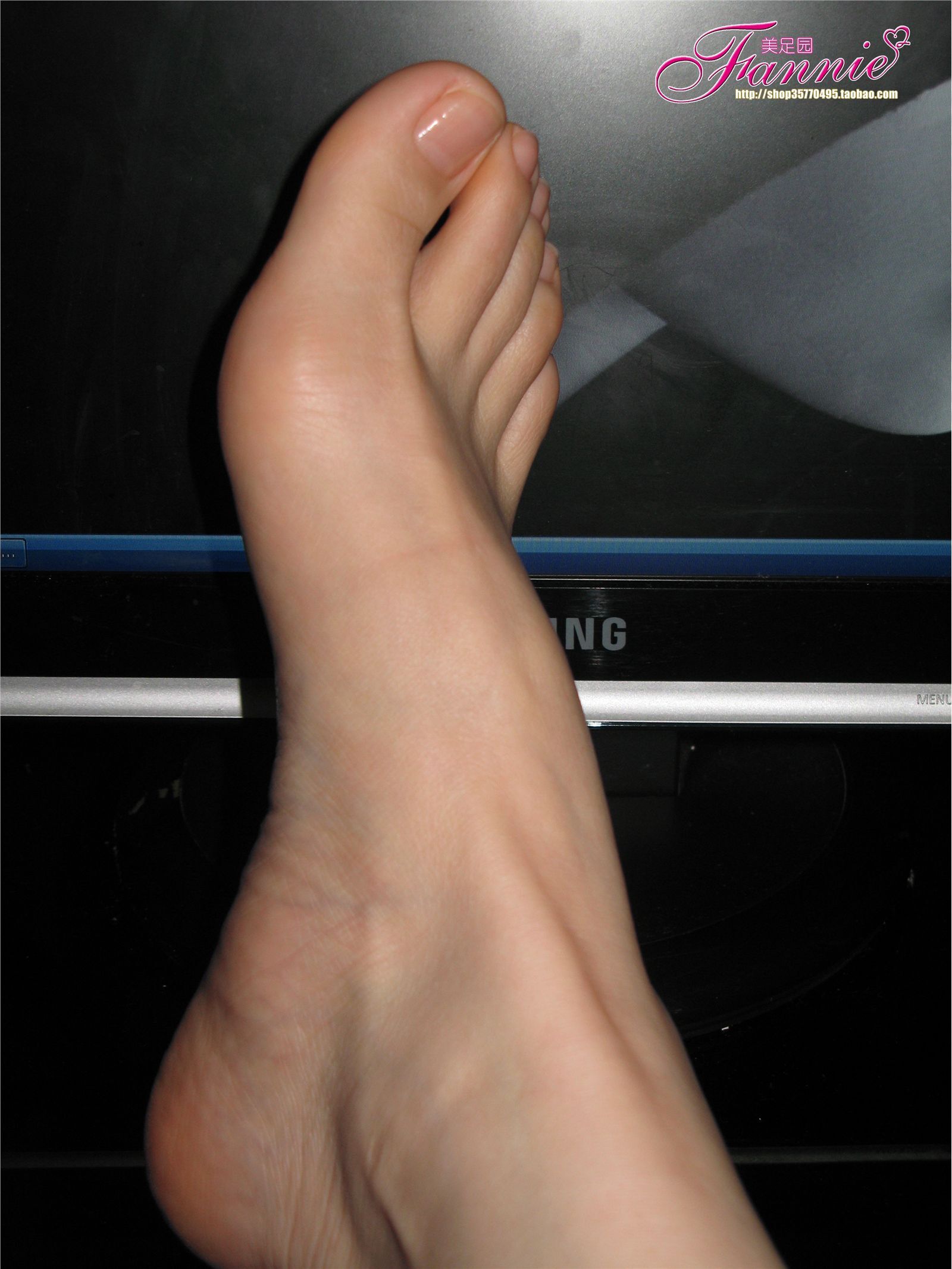 Fannie芬妮高清原图之芳轩小品（裸足二）NO.133