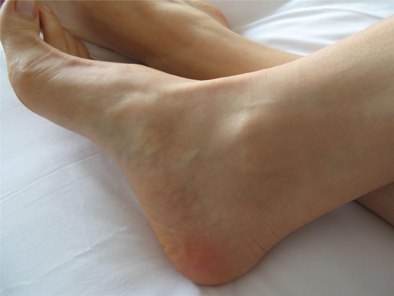 趾间嫣然。抱香 芬妮丝足