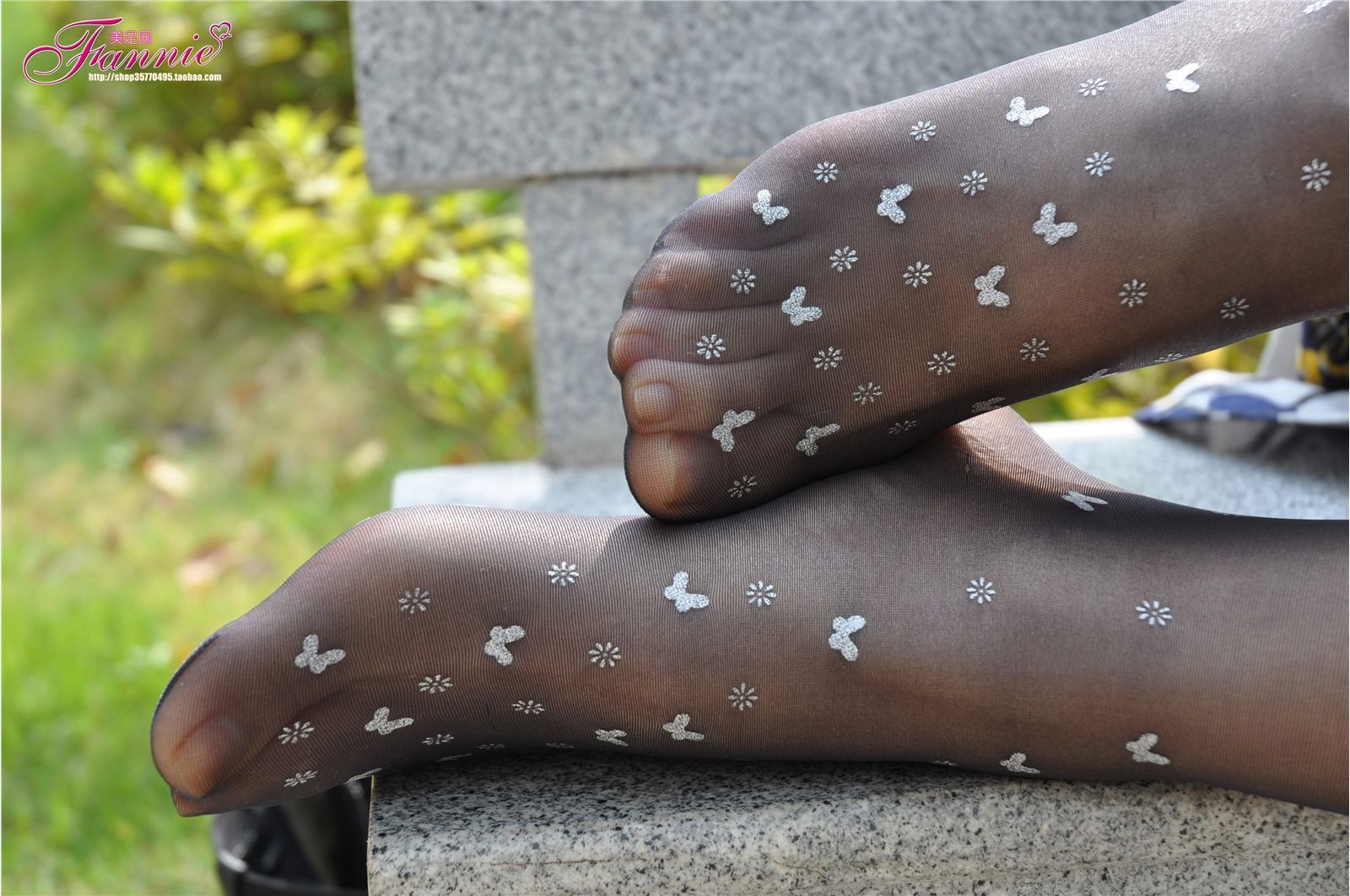 蝶舞飞扬(黑丝) [芬妮美足