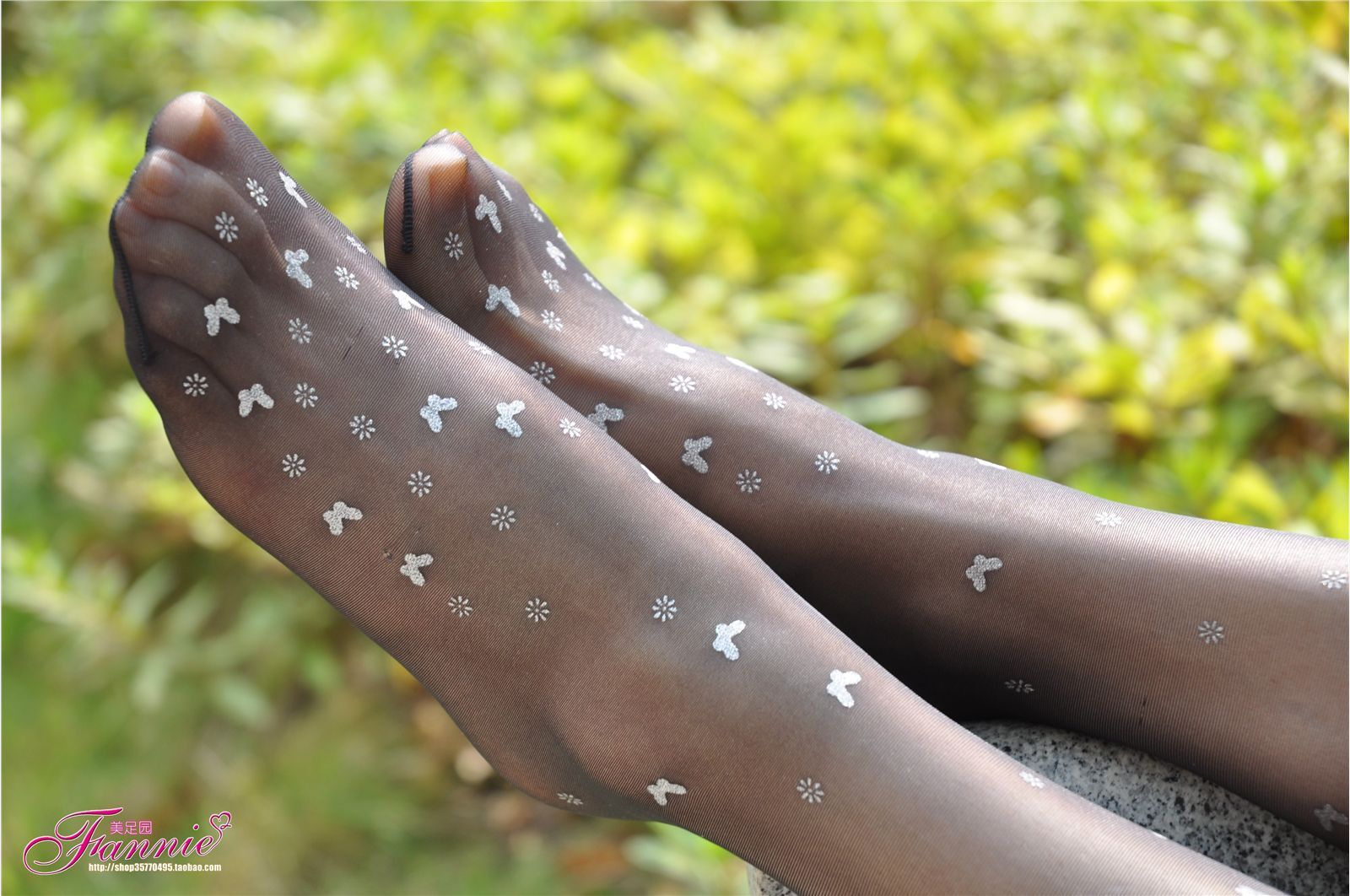 蝶舞飞扬(黑丝) [芬妮美足