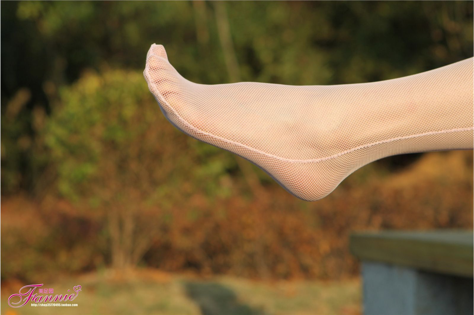 [芬妮美足] 园林秋色（粉丝）