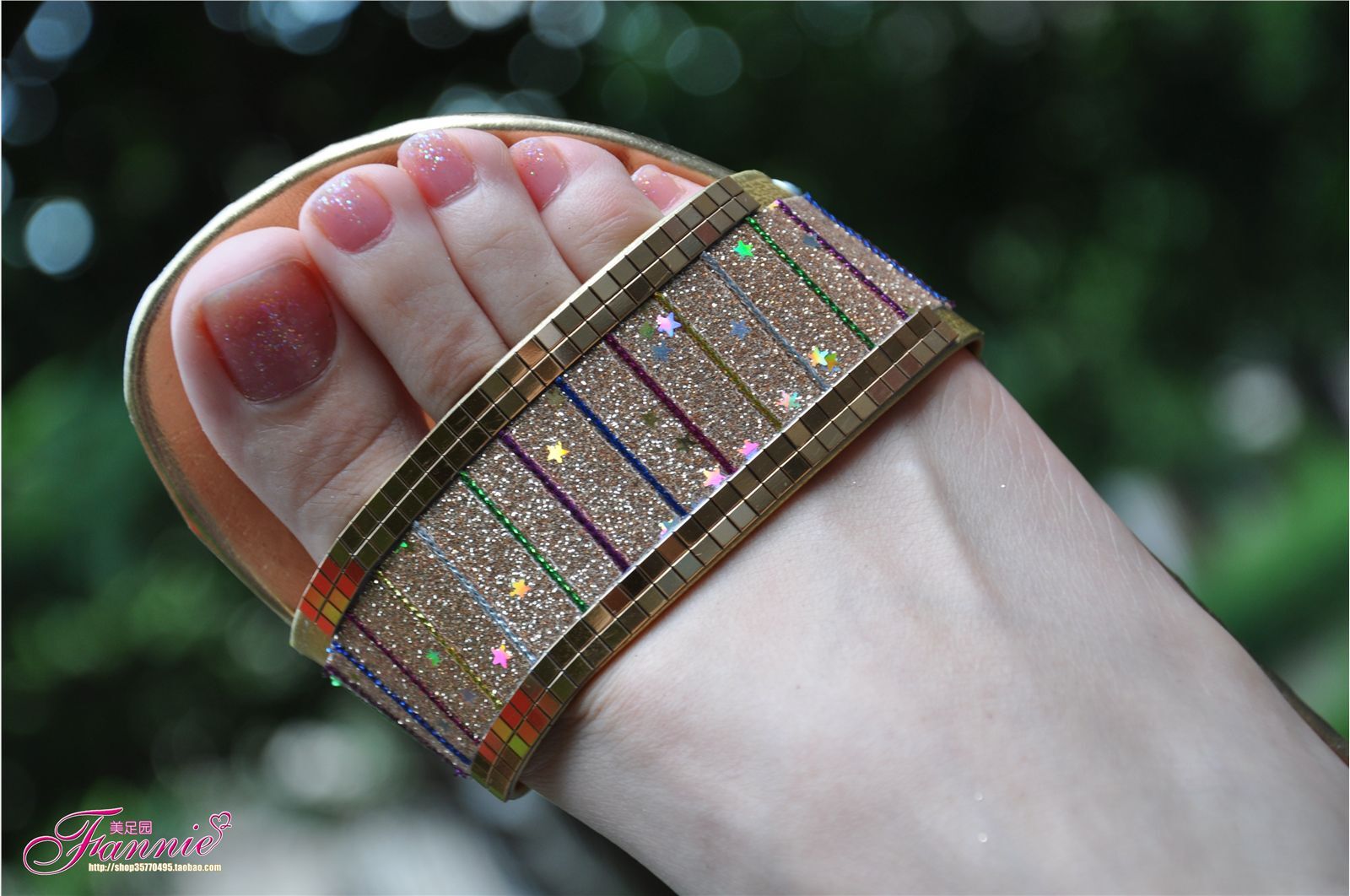 夏日足下。清爽靓丽（金色拖鞋） 芬妮高清丝足