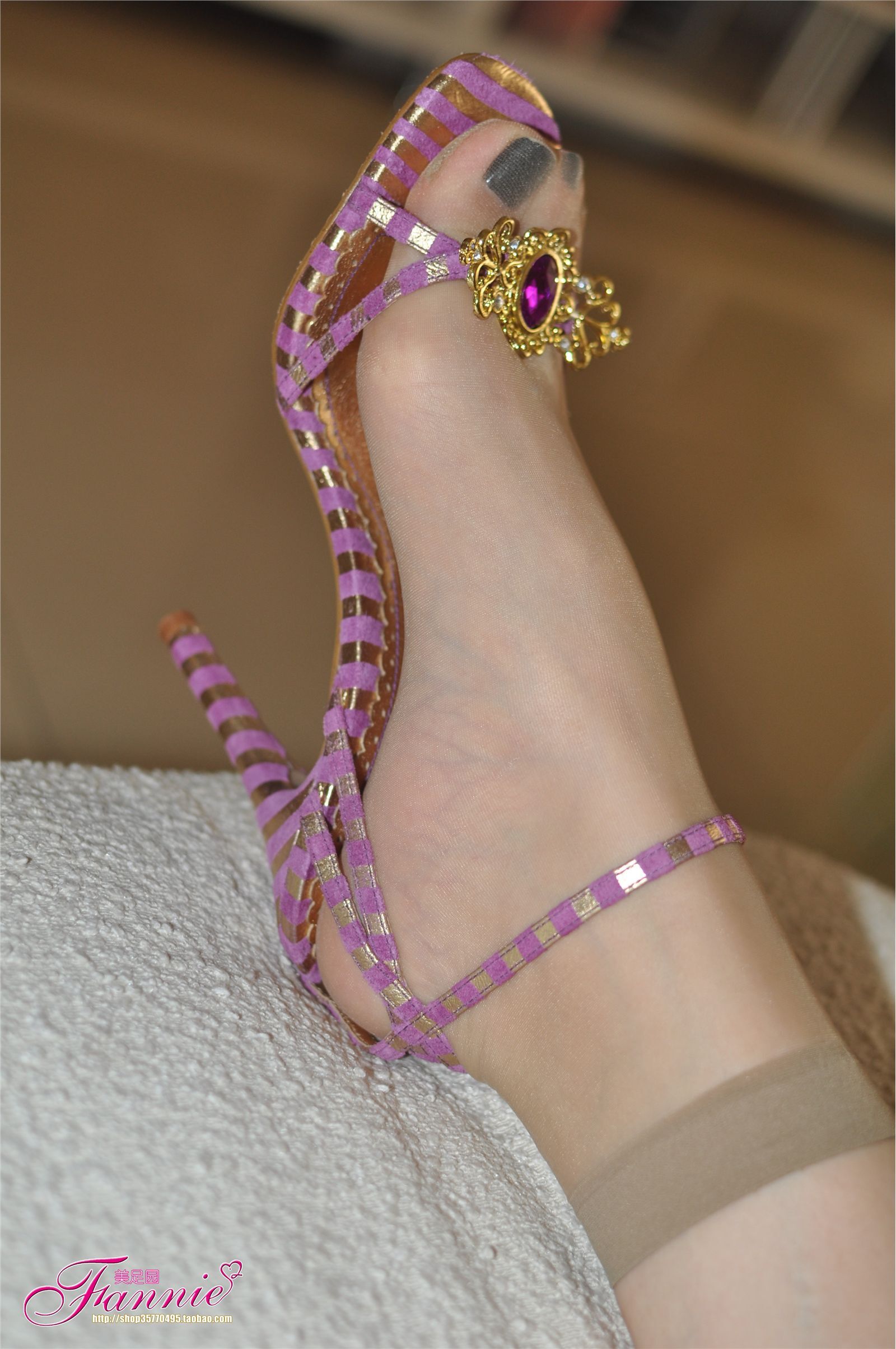 墨色迷离。高跟丝足（1） 芬妮高清丝足