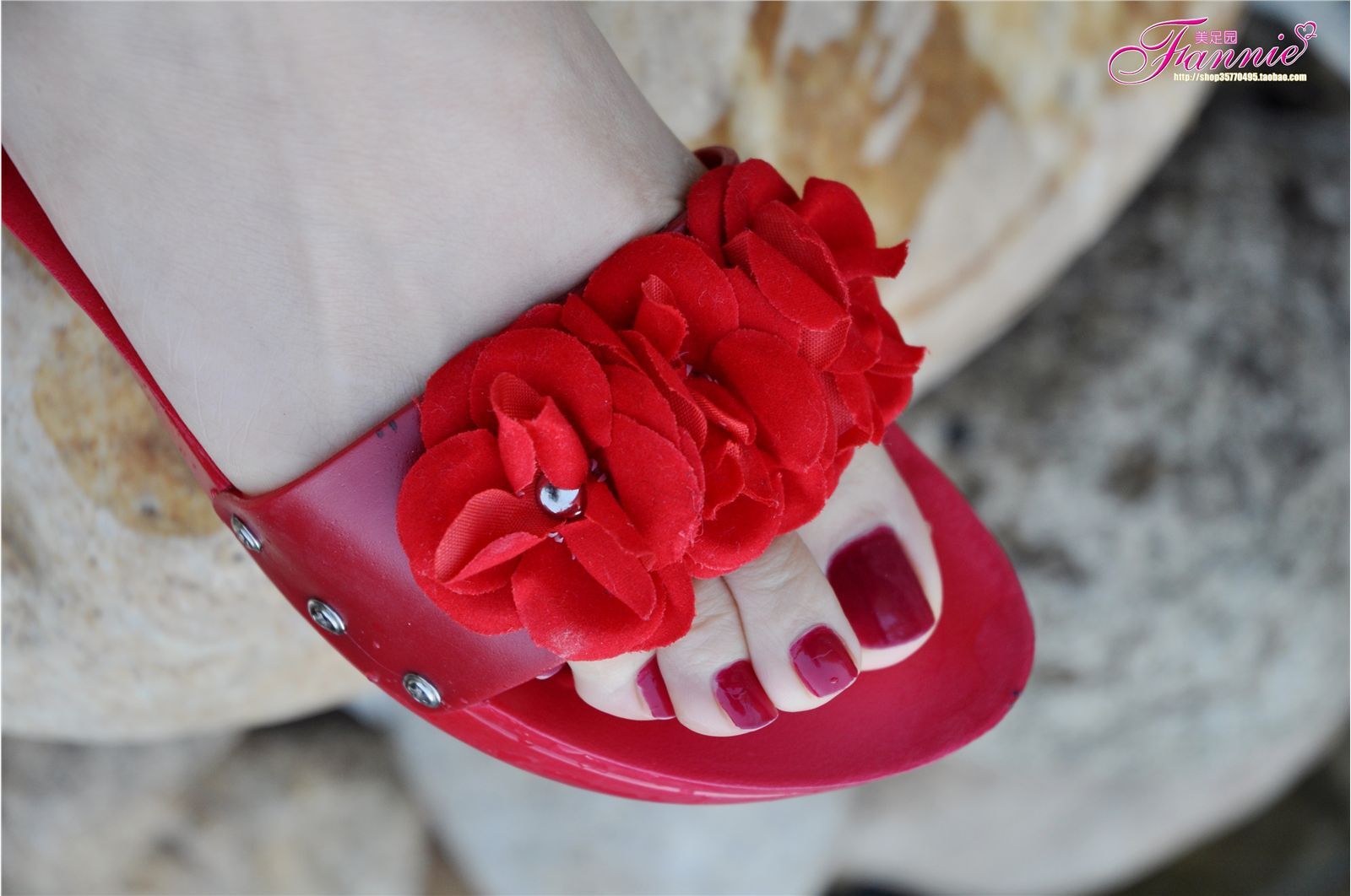 芬妮美足 阳光下的水舞 4