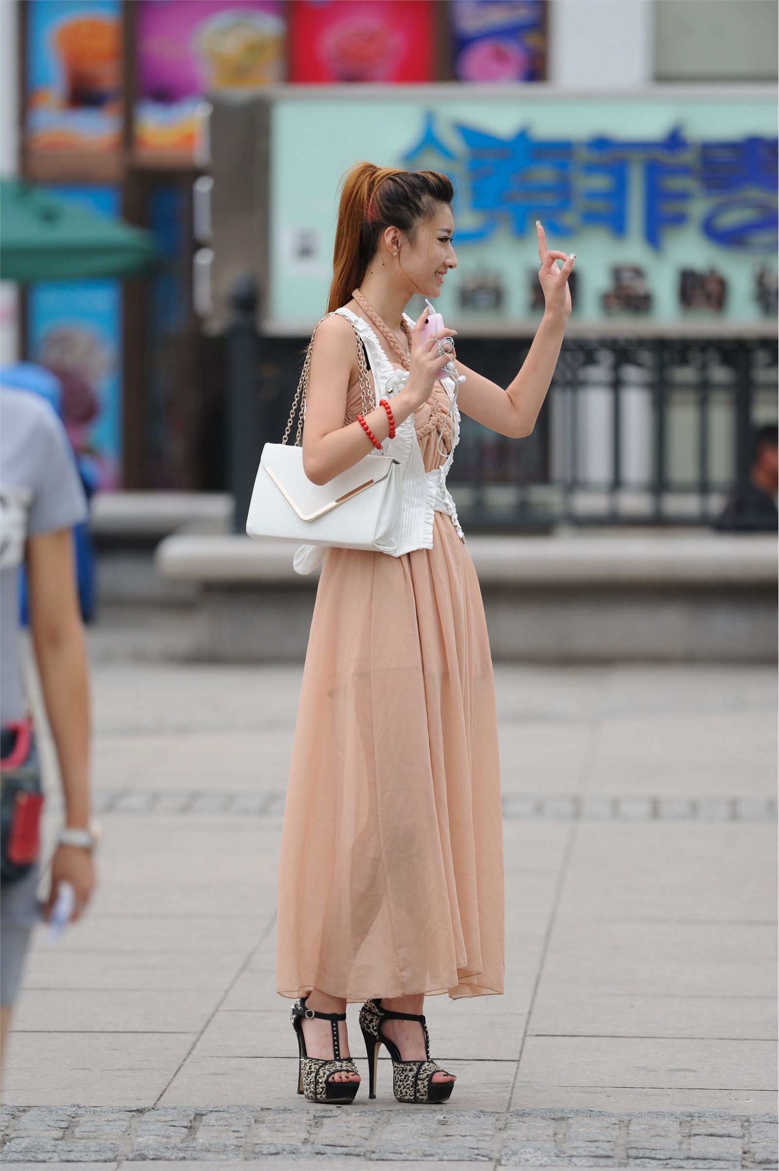 原创街拍丝袜美女079