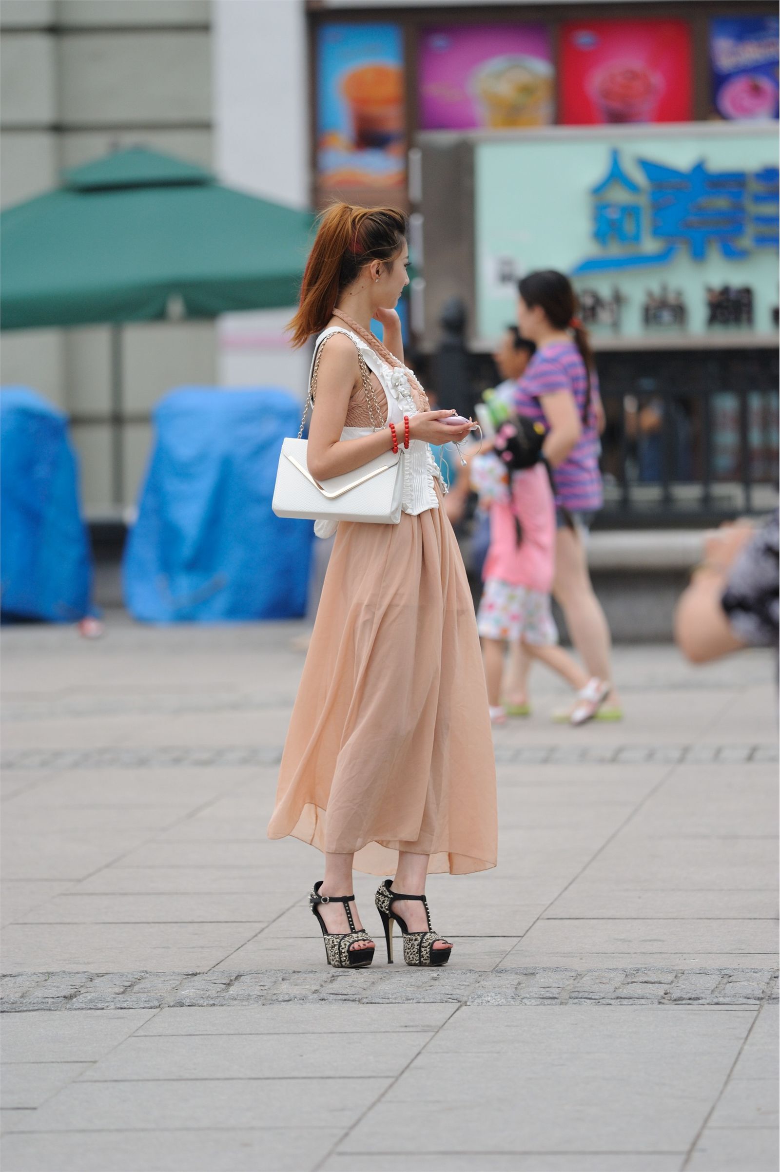 原创街拍丝袜美女079