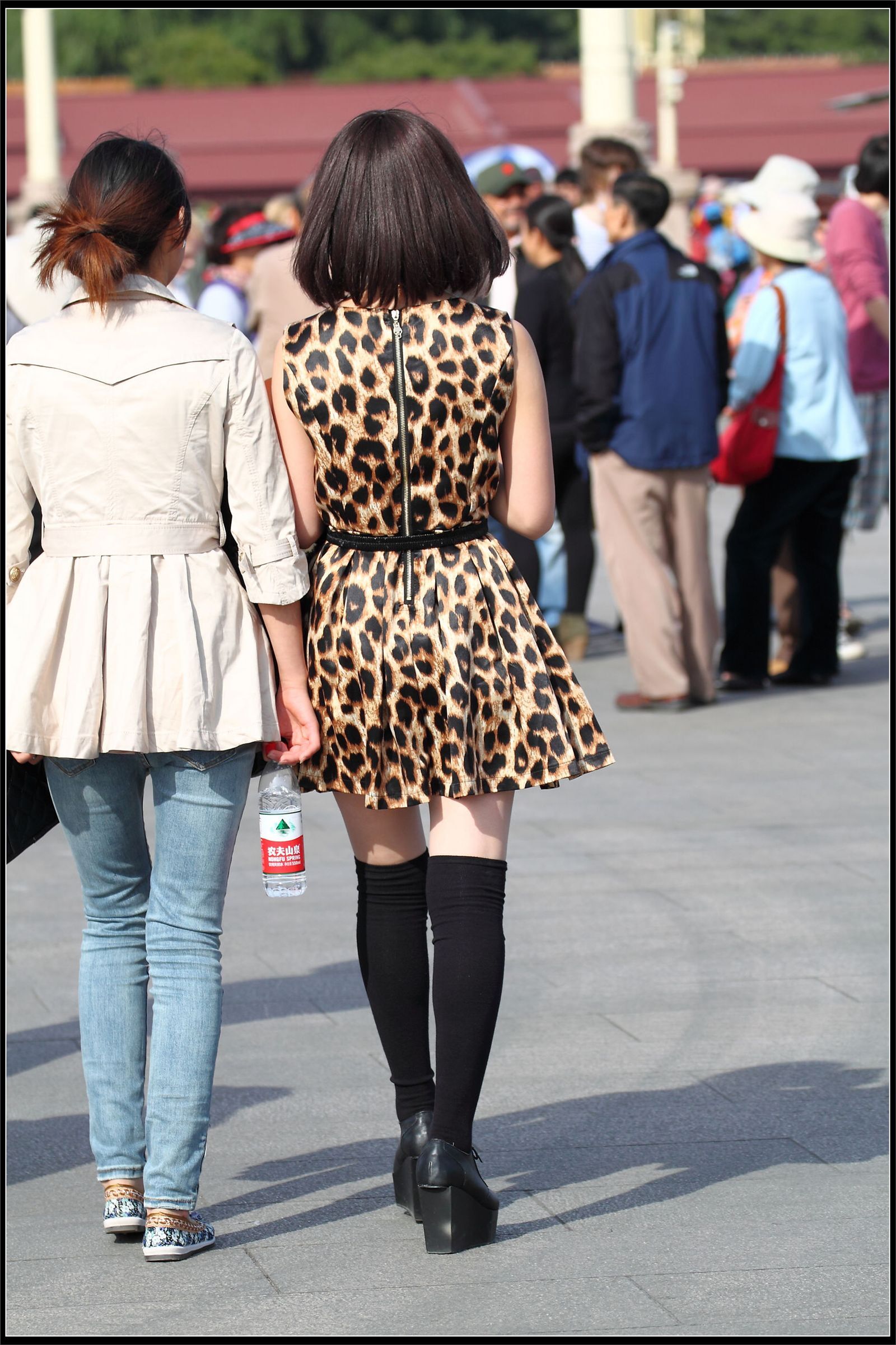 原创街拍丝袜美女054