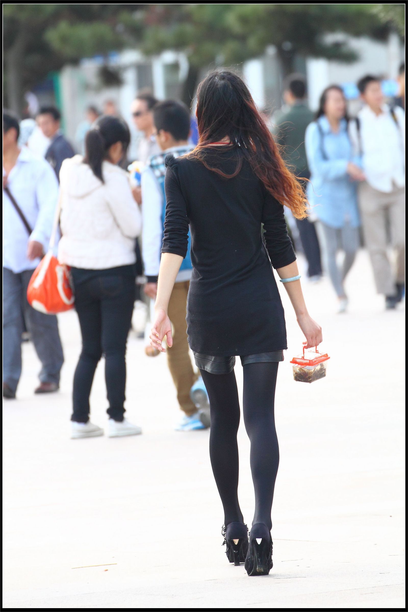 原创街拍丝袜美女055