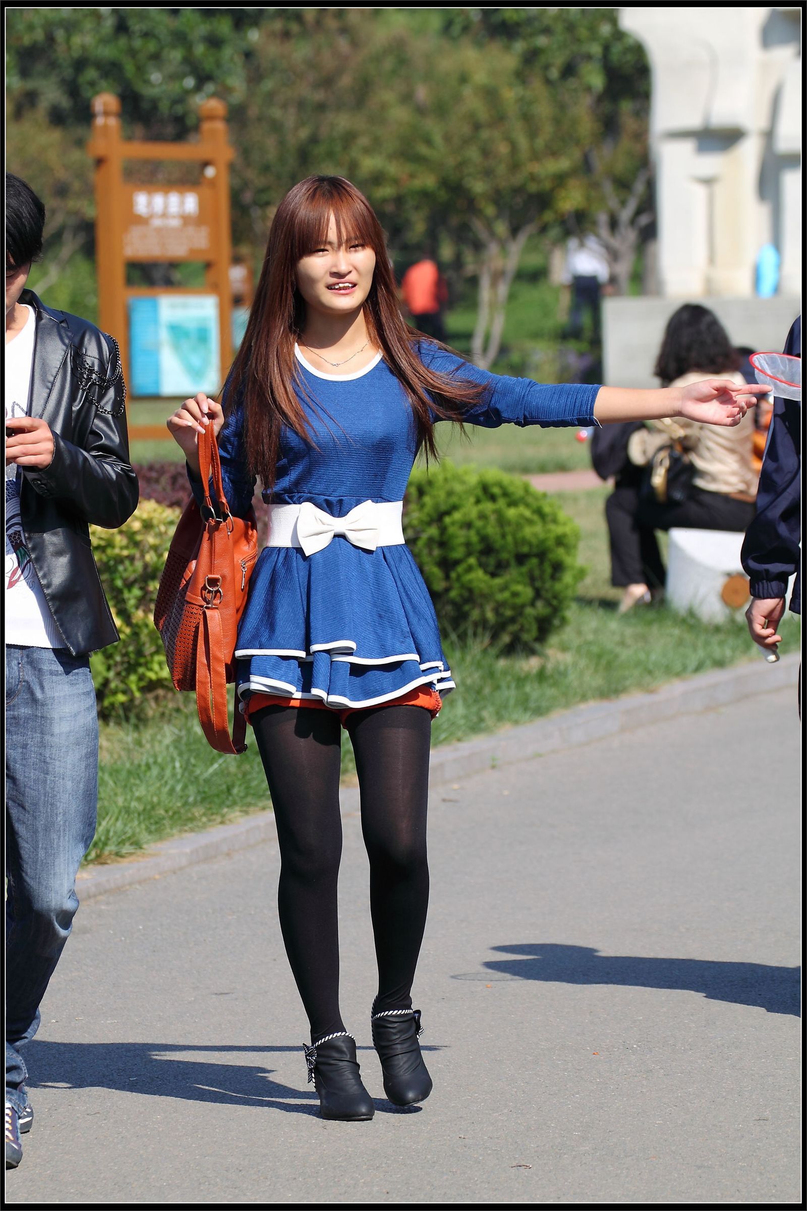 原创街拍丝袜美女055