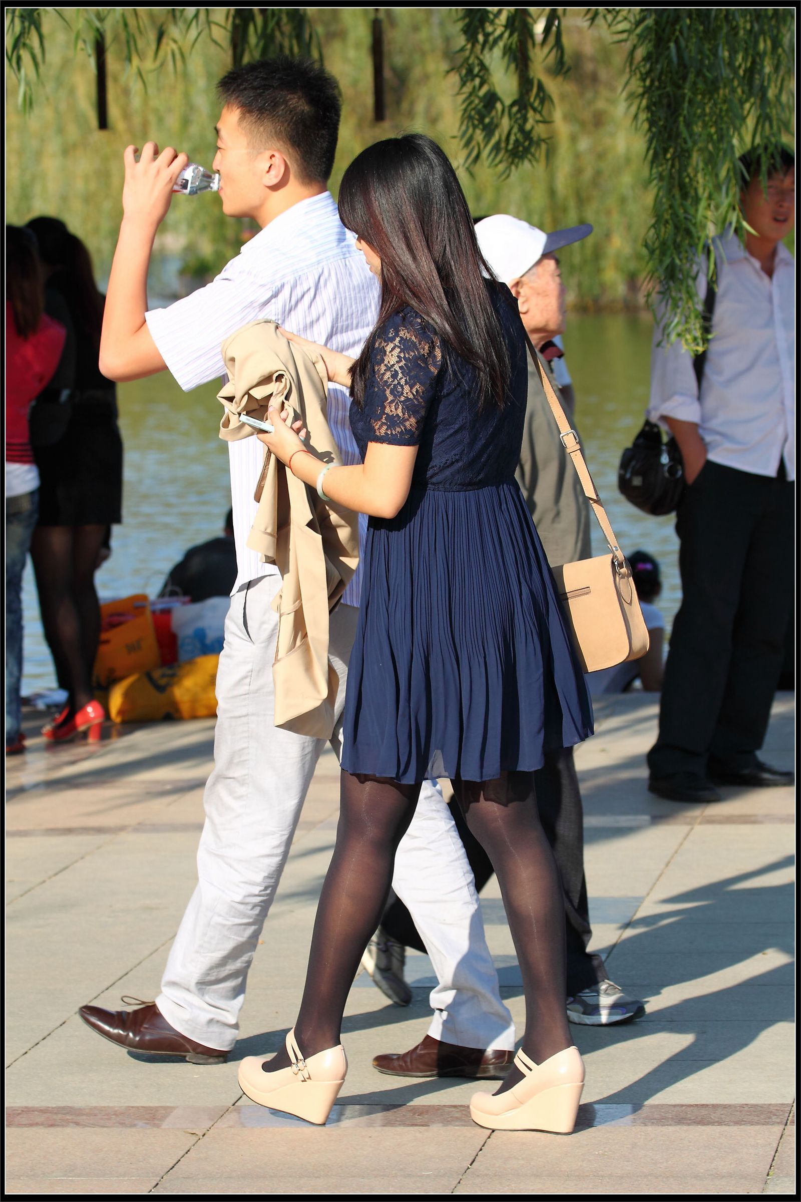 原创街拍丝袜美女055