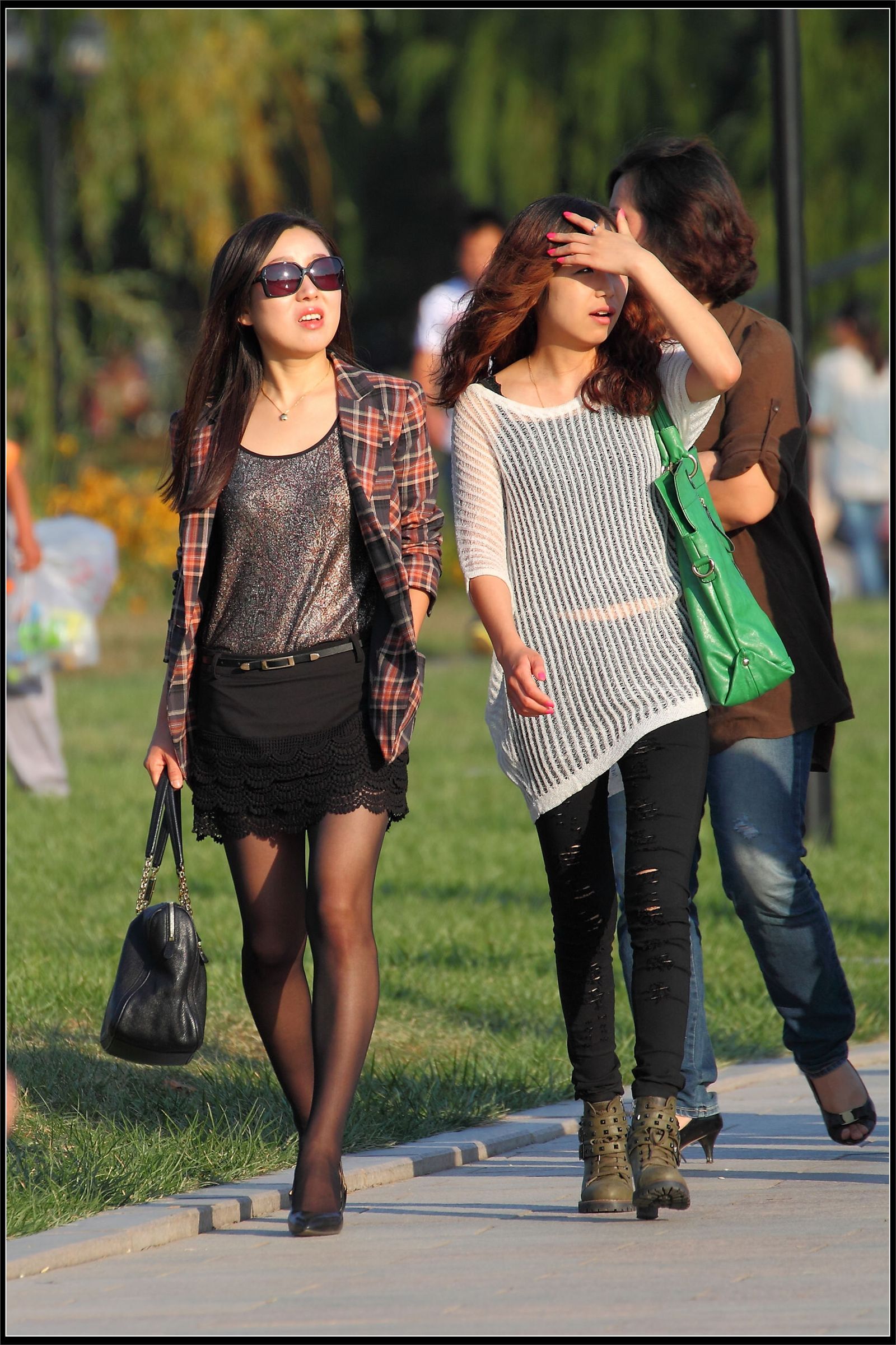 原创街拍丝袜美女055