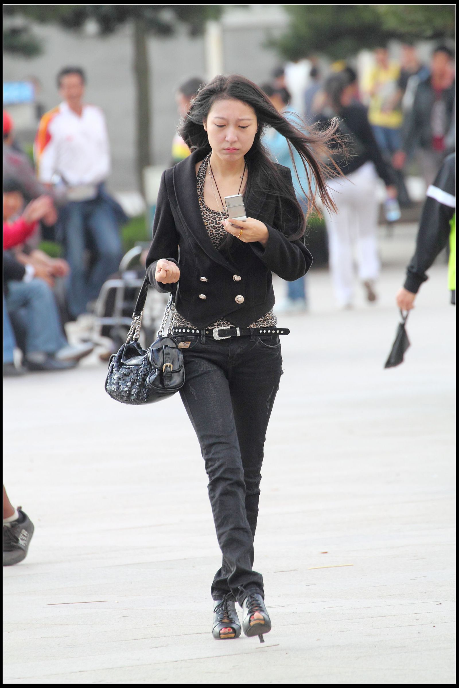 原创街拍丝袜美女055