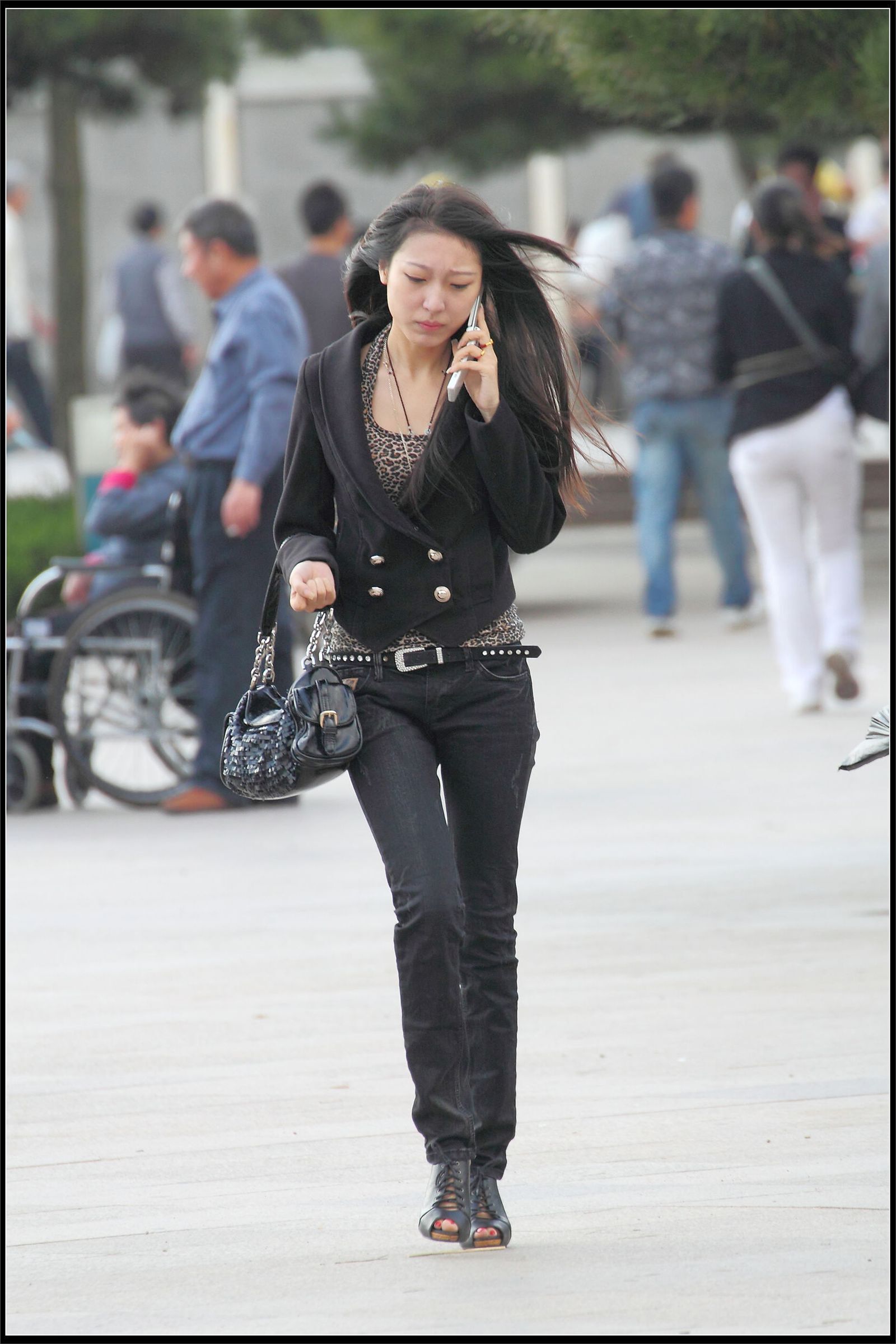 原创街拍丝袜美女055