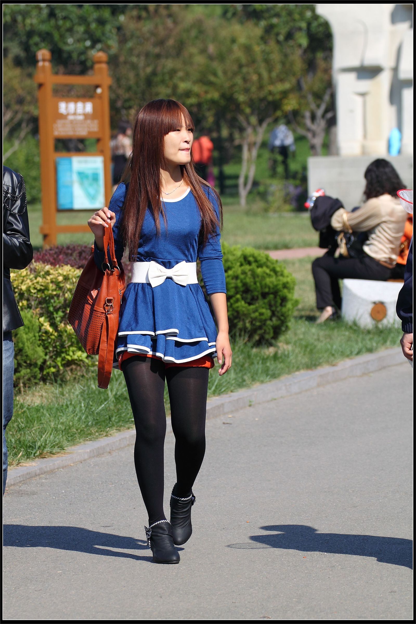 原创街拍丝袜美女055