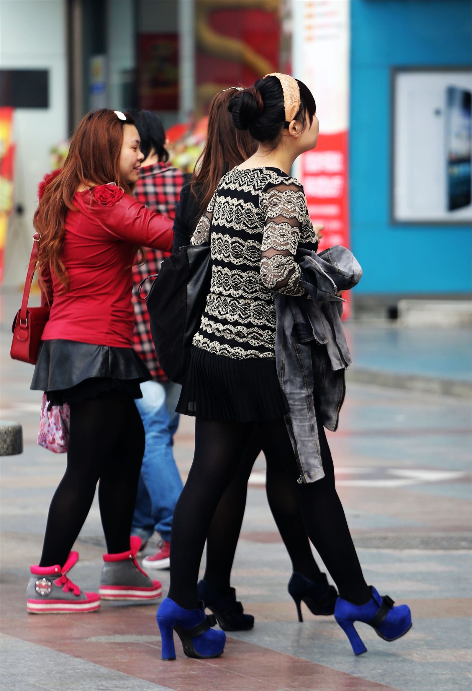 原创街拍丝袜美女056