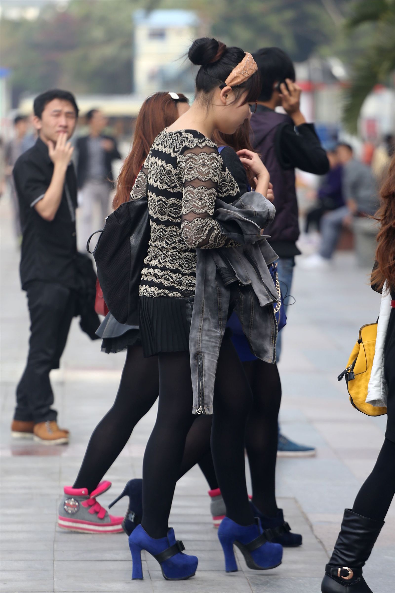 原创街拍丝袜美女056