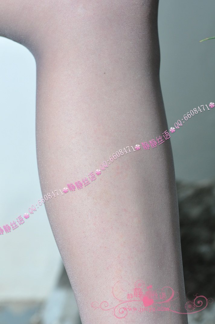 灰色丝袜美女　静静丝语丝袜套图 超爽清新包芯丝连裤袜